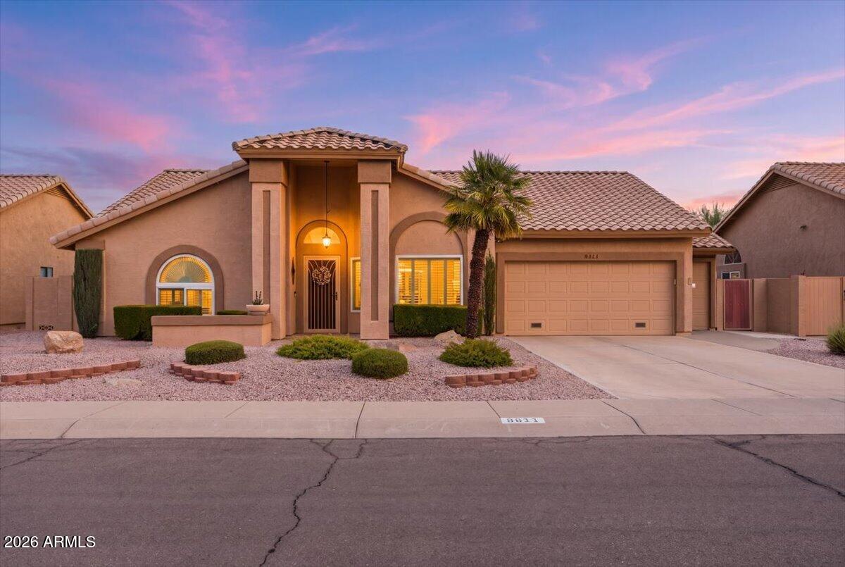 8811 W KIMBERLY Way, Peoria, AZ 85382