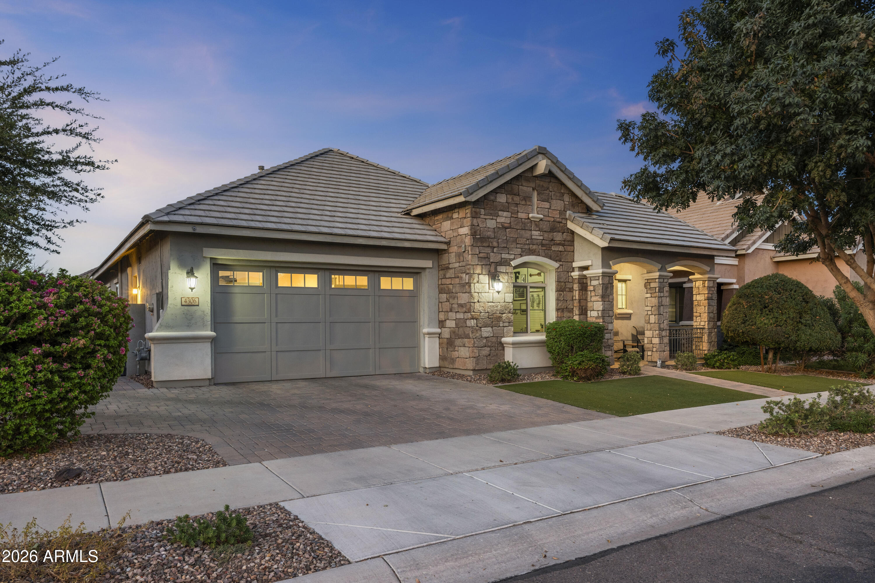 4306 E DWAYNE Street, Gilbert, AZ 85295