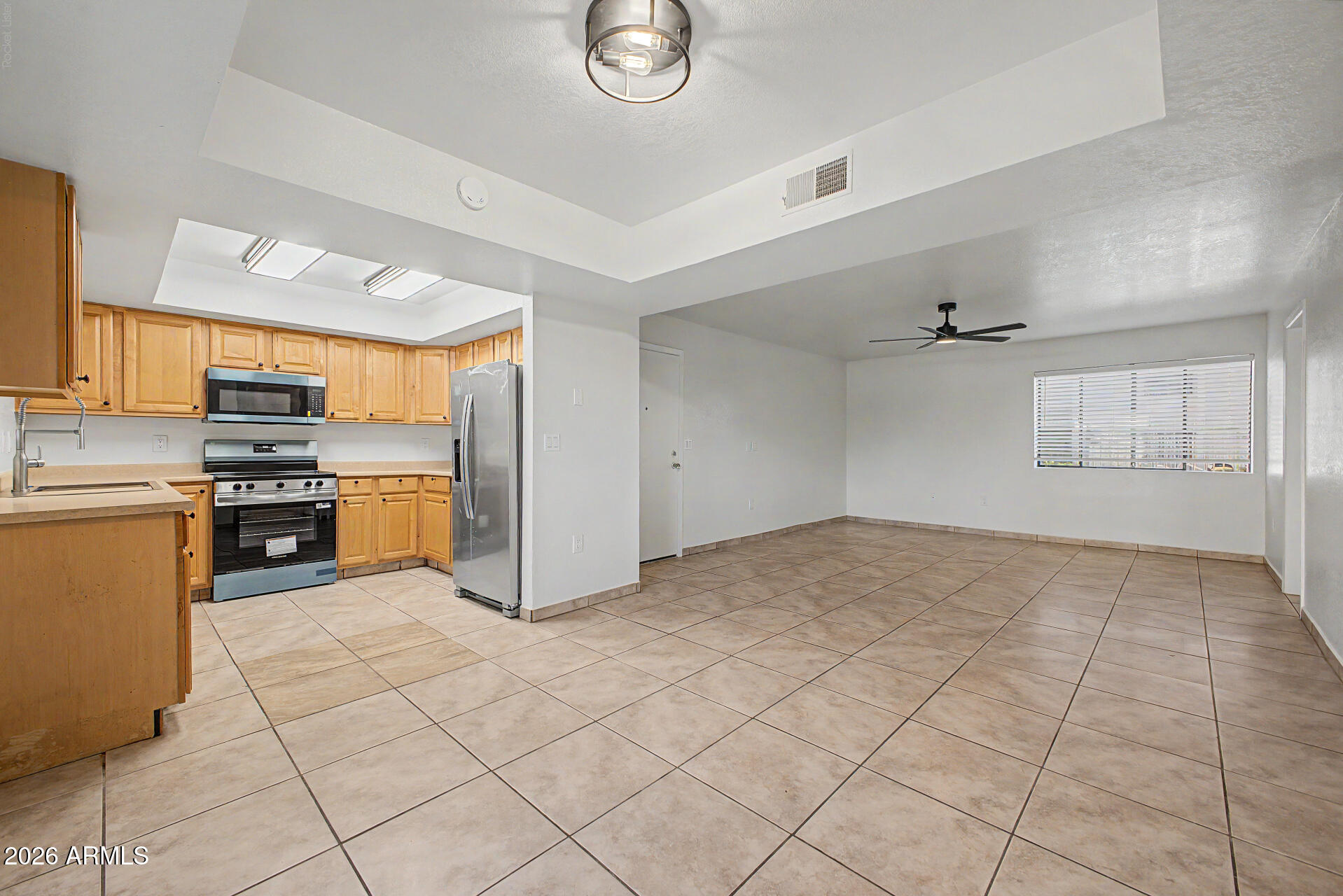 16624 E PALISADES Boulevard 102, Fountain Hills, AZ 85268