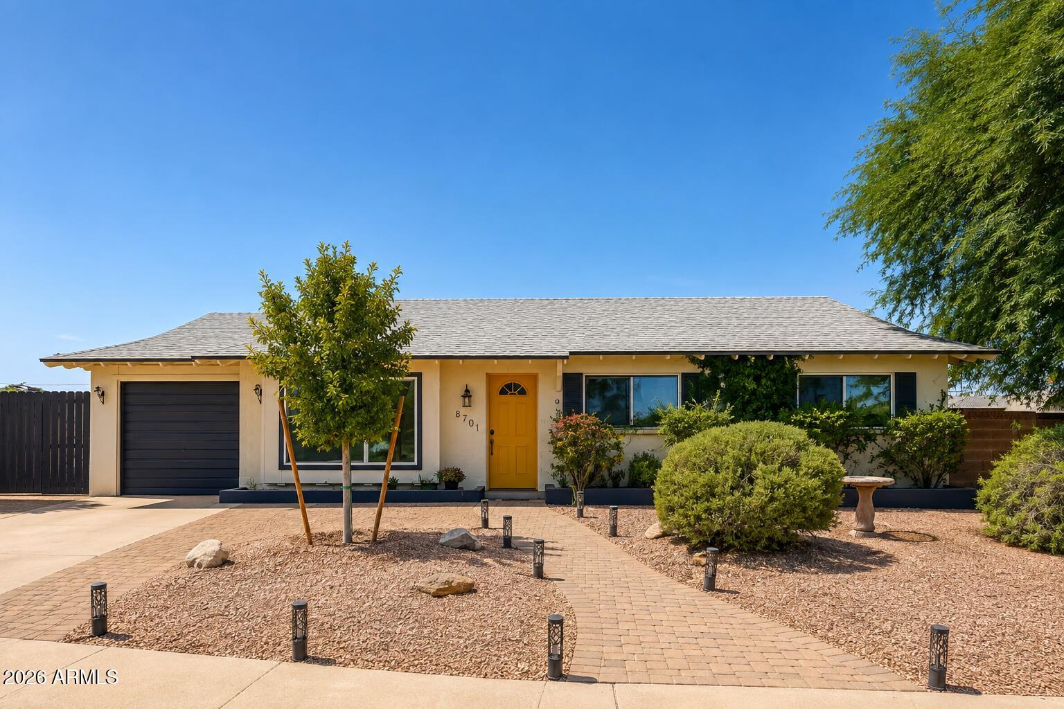 8701 E Cambridge Avenue, Scottsdale, AZ 85257