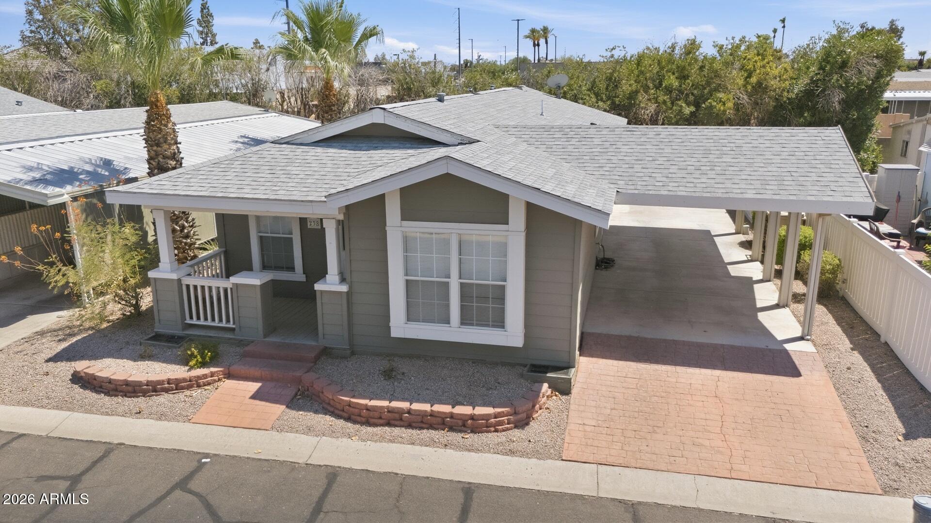 10960 N 67TH Avenue, Glendale, AZ 85304