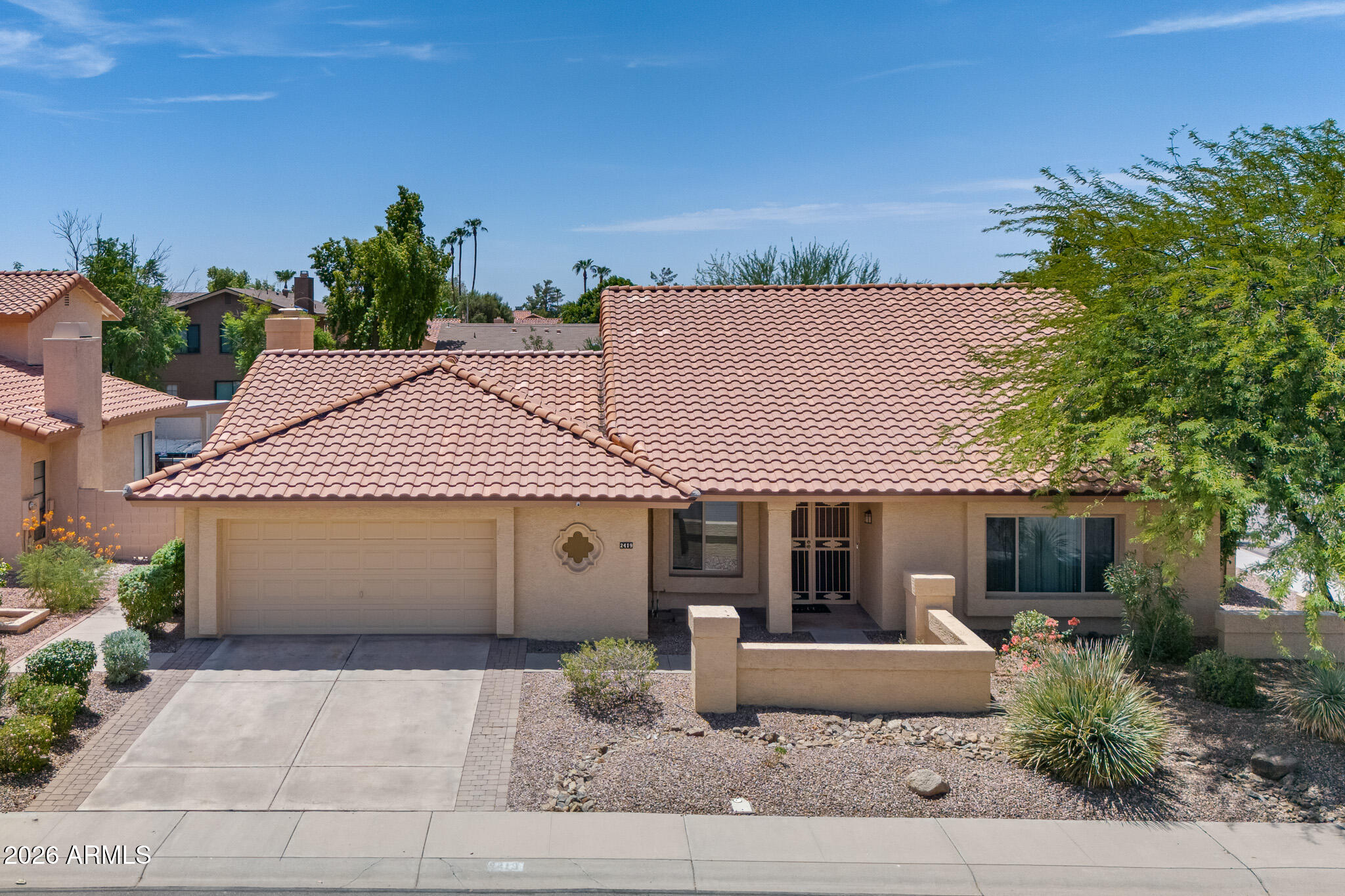 2419 W SHAWNEE Drive, Chandler, AZ 85224
