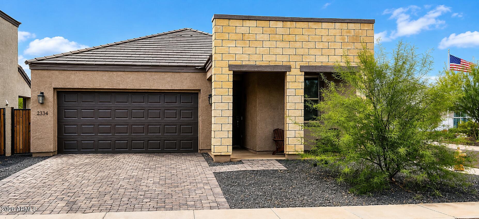 2334 E LEVI Drive, Phoenix, AZ 85040