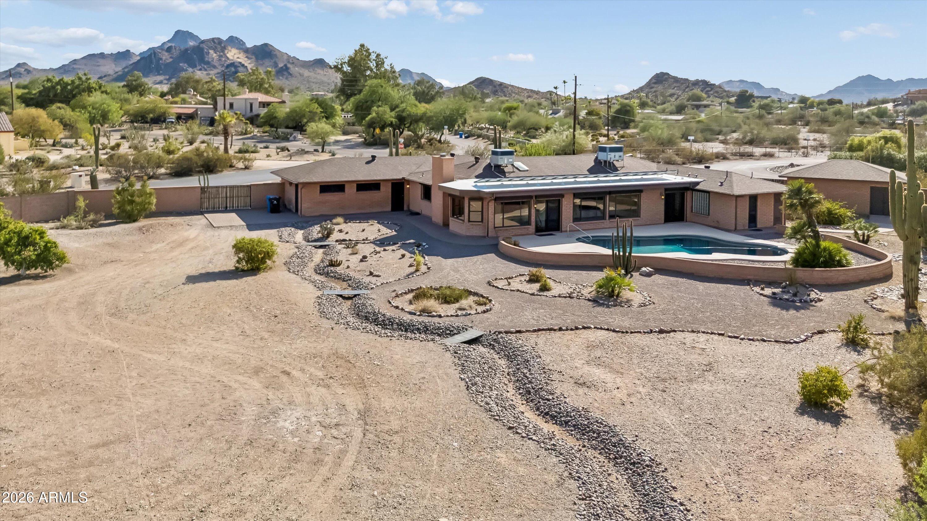 9607 N 40TH Street, Phoenix, AZ 85028