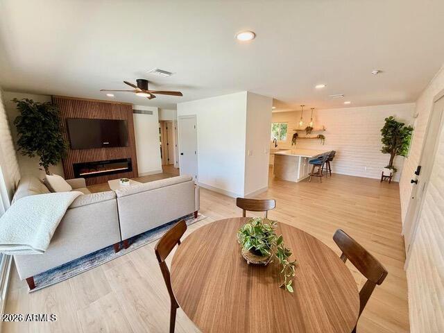 1901 E MISSOURI Avenue 220, Phoenix, AZ 85016