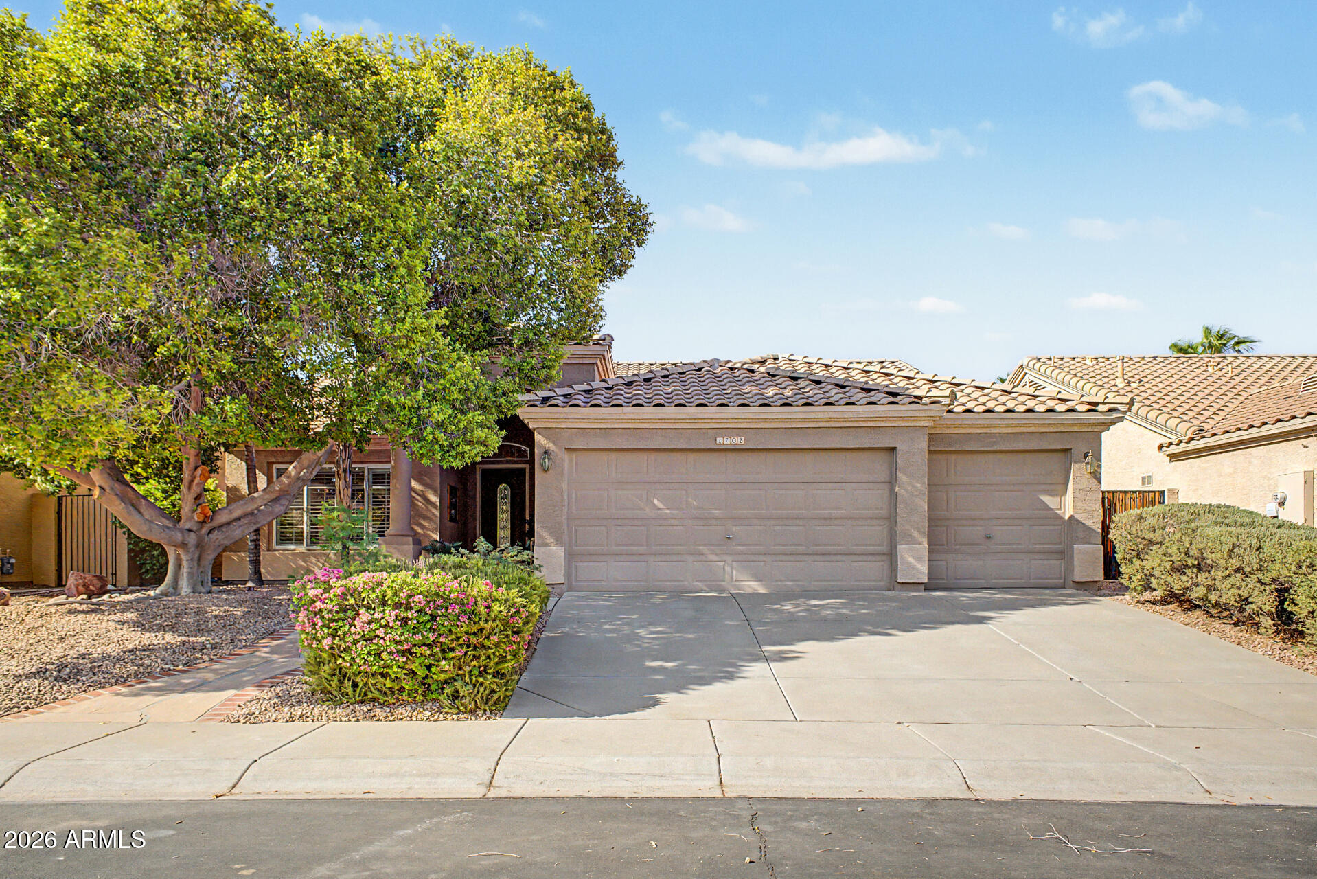 1708 W SOUTH FORK Drive, Phoenix, AZ 85045