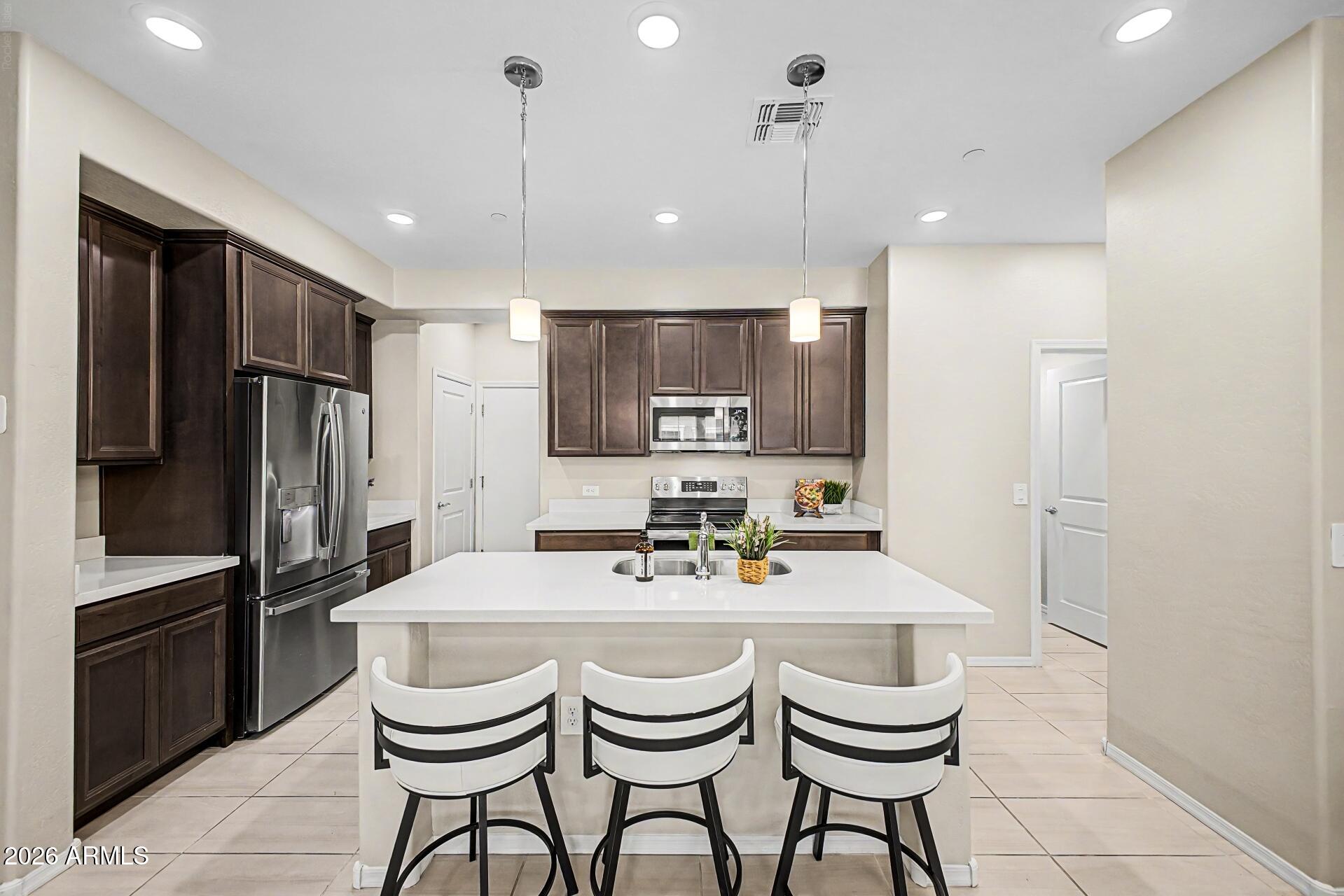 2631 S SULLEY Drive 104, Gilbert, AZ 85295