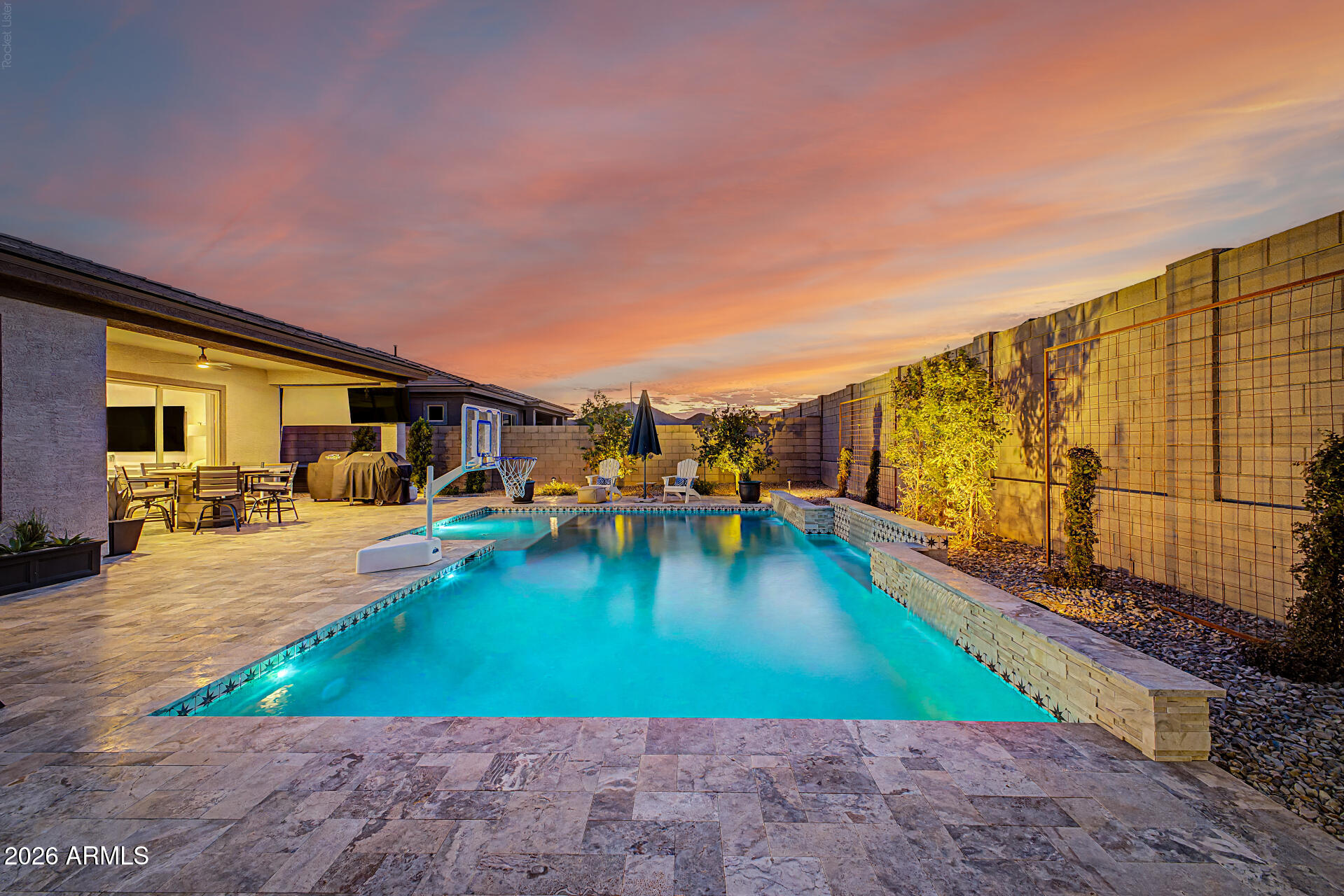 20266 W MULBERRY Drive, Buckeye, AZ 85396