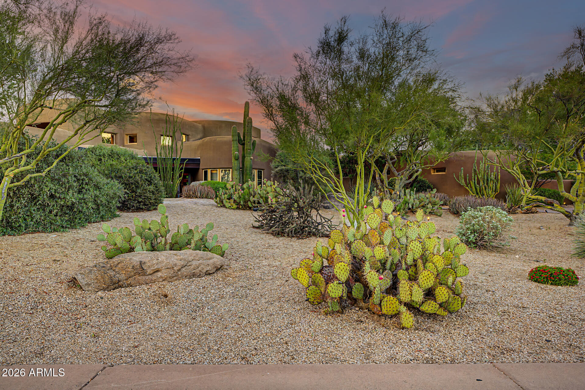 7704 E BLACK MOUNTAIN Road, Scottsdale, AZ 85266
