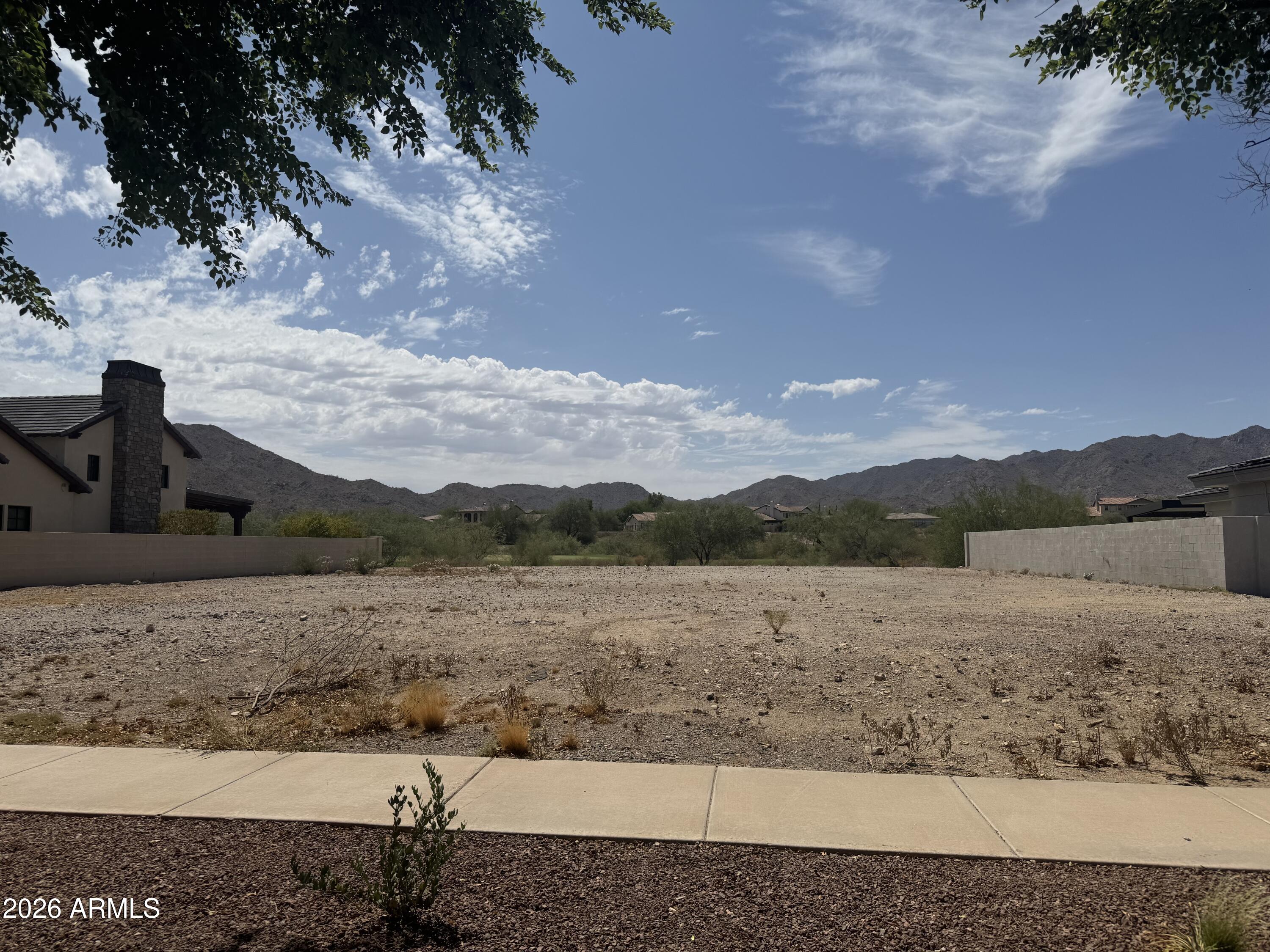 3972 N GOLF Drive 103, Buckeye, AZ 85396