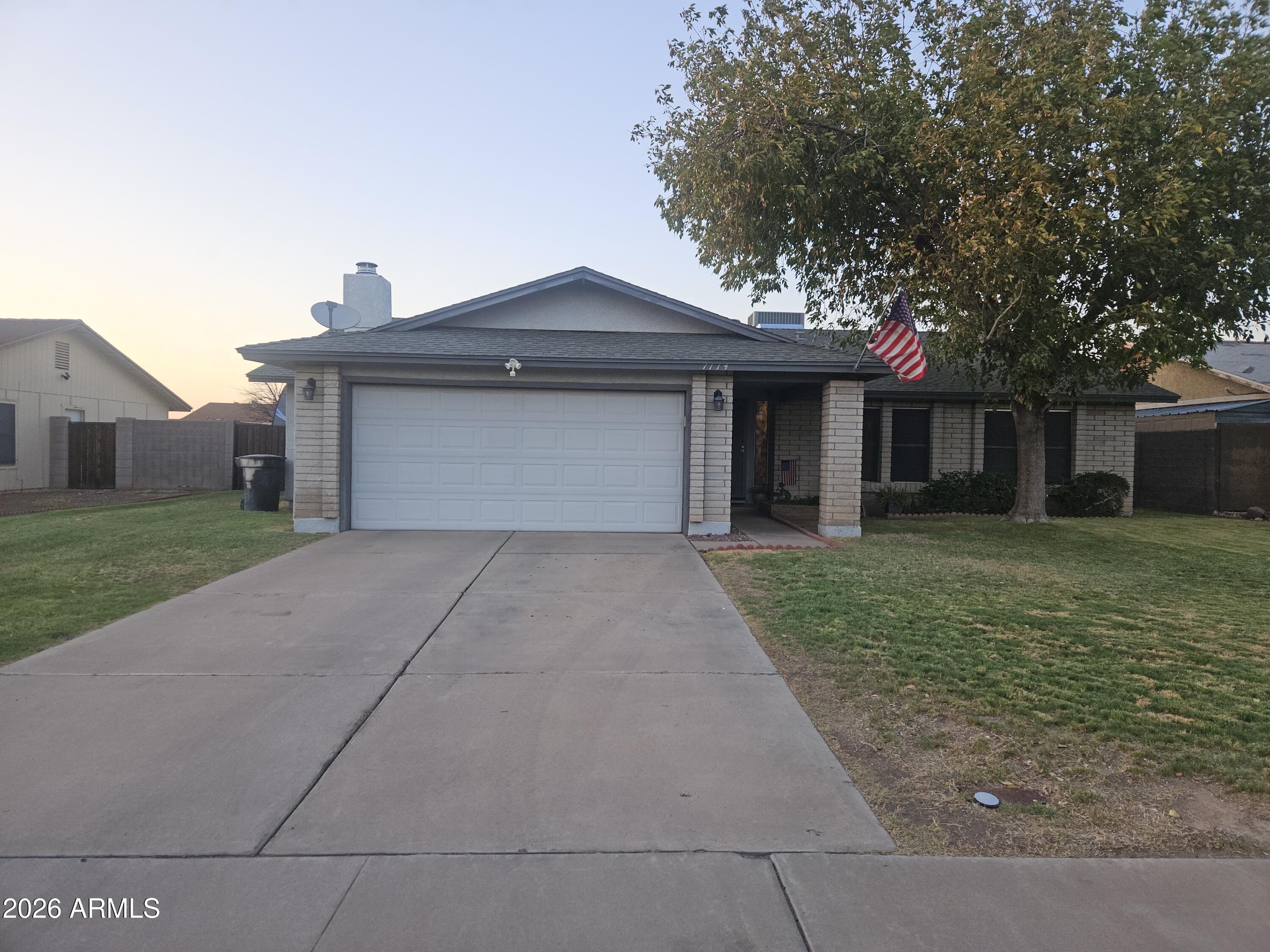 7114 W SUNNYSLOPE Lane, Peoria, AZ 85345