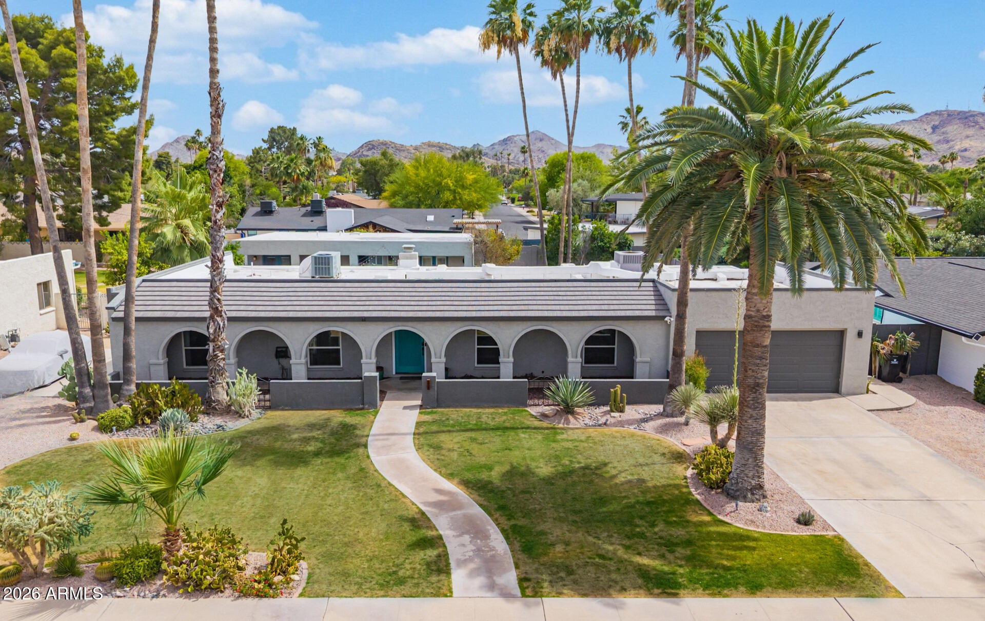 333 E Deepdale Road, Phoenix, AZ 85022