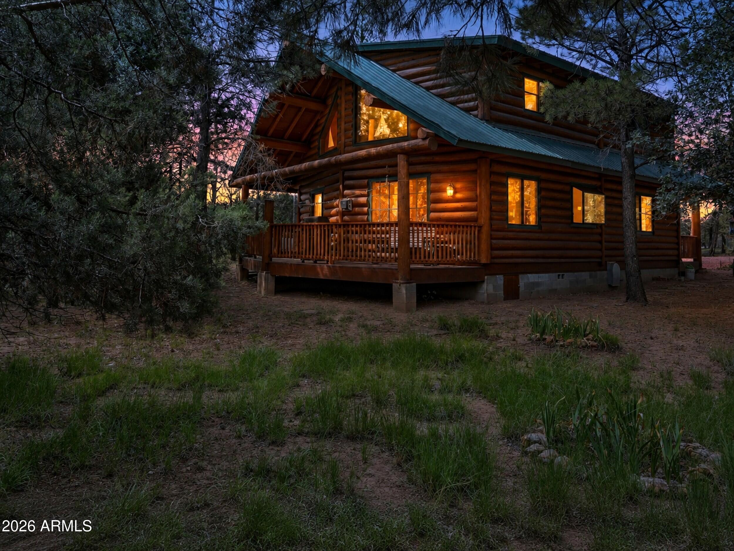 1741 GREEN TOP Drive, Happy Jack, AZ 86024