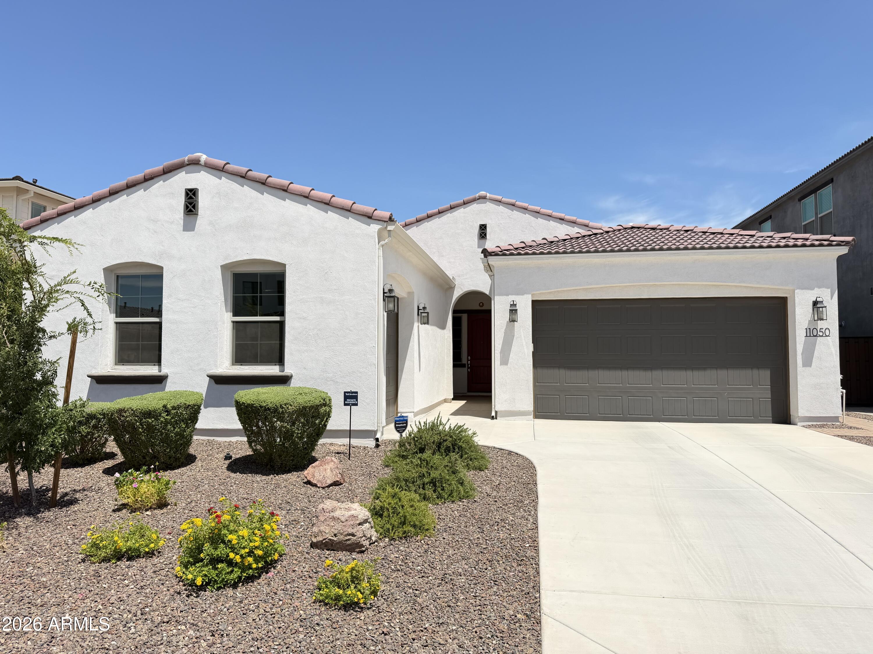 11050 E UTOPIA Avenue, Mesa, AZ 85212