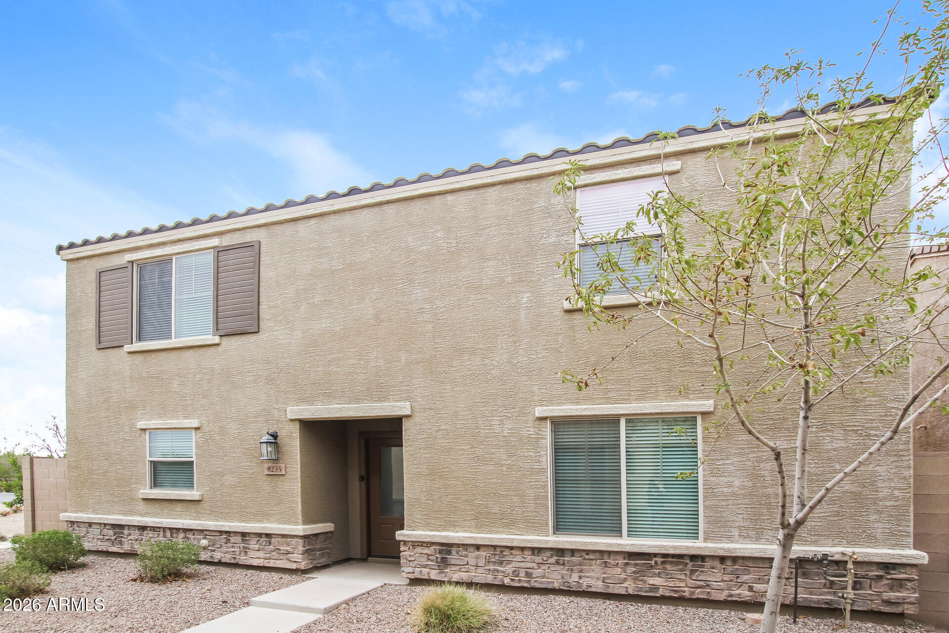 8235 W ODEUM Lane, Phoenix, AZ 85043