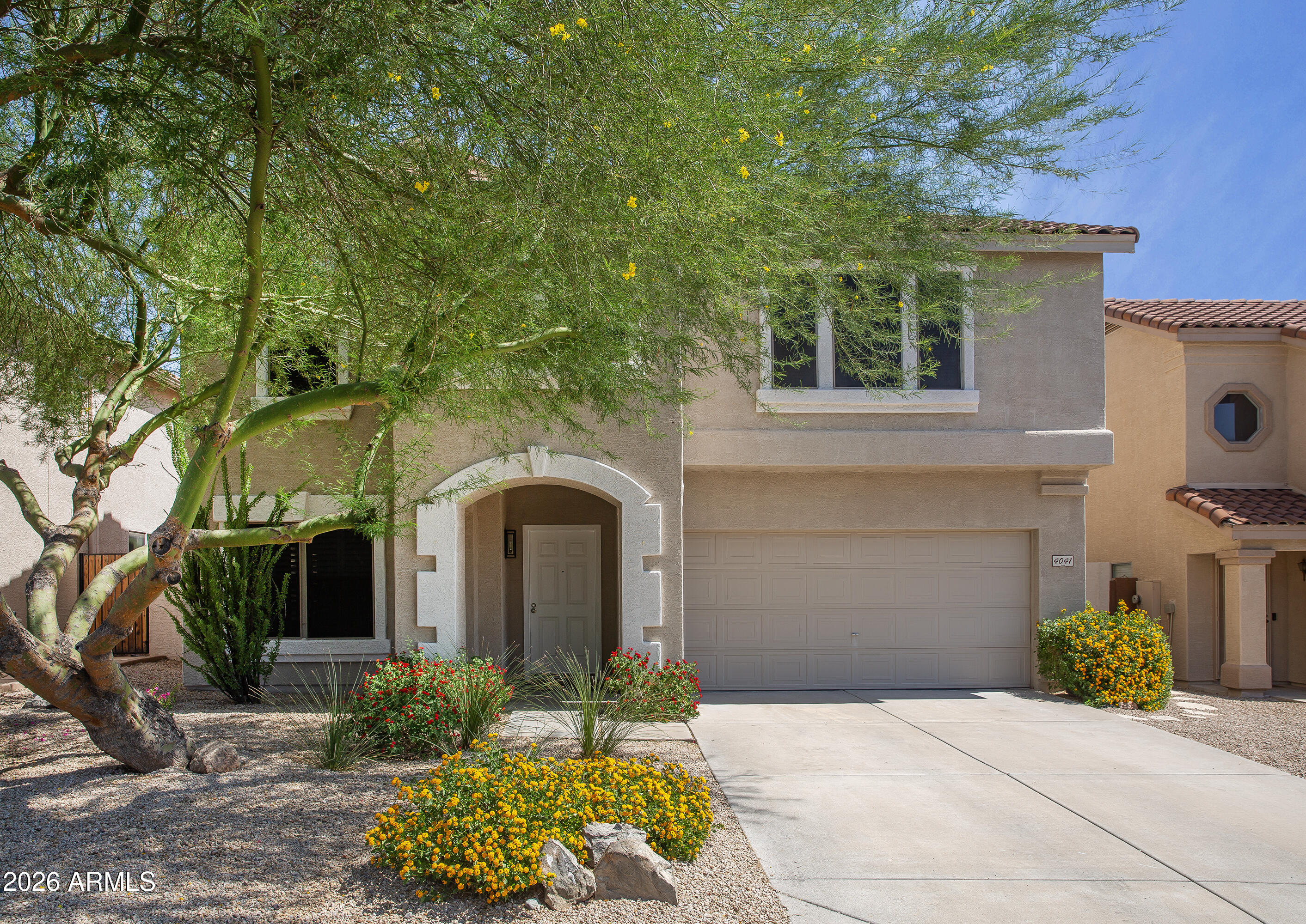 4041 E TETHER Trail, Phoenix, AZ 85050