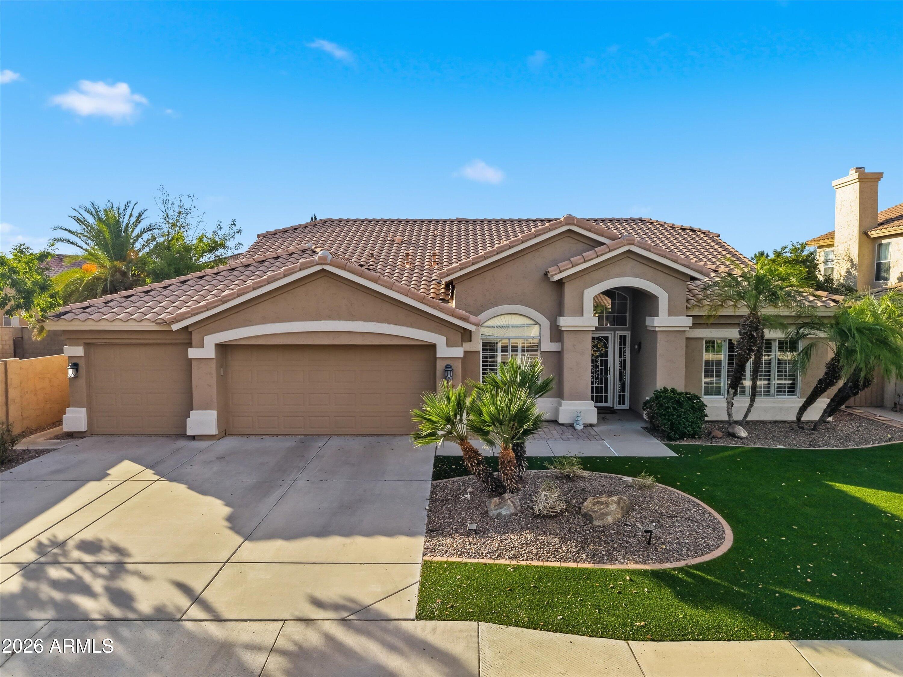 702 W SAN PEDRO Street, Gilbert, AZ 85233