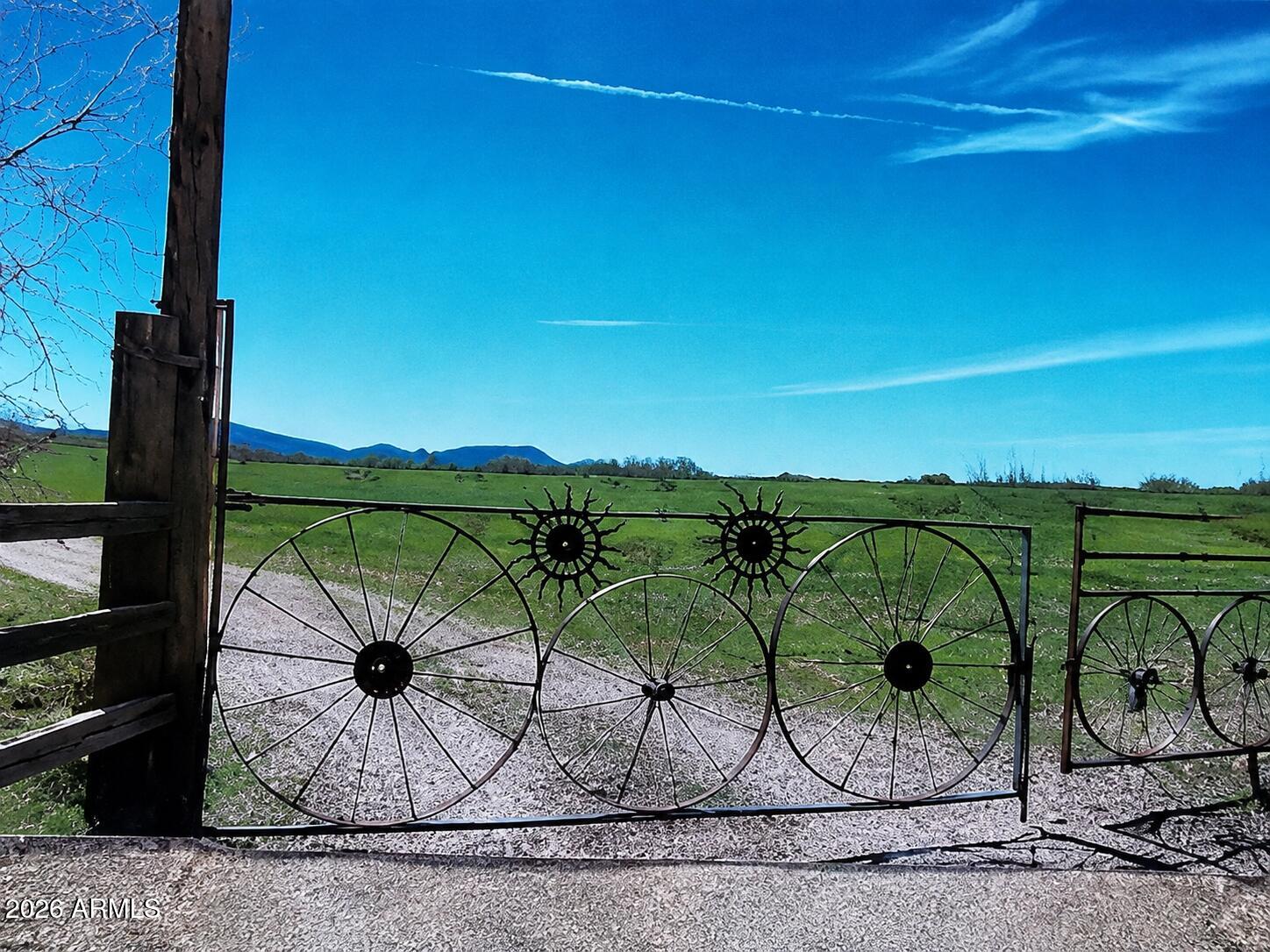 000 20 acres off HWY 60 -, Wickenburg, AZ 85390