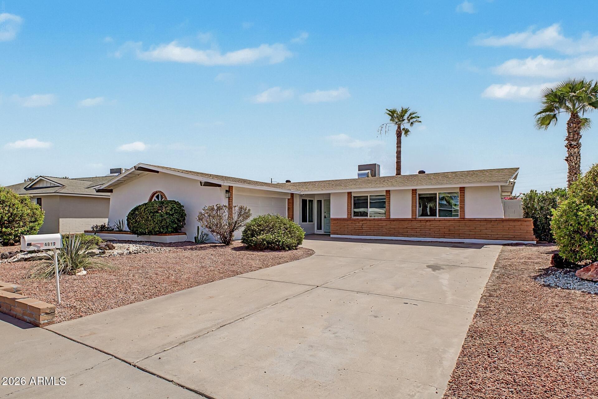 4819 W SUNNYSIDE Avenue, Glendale, AZ 85304