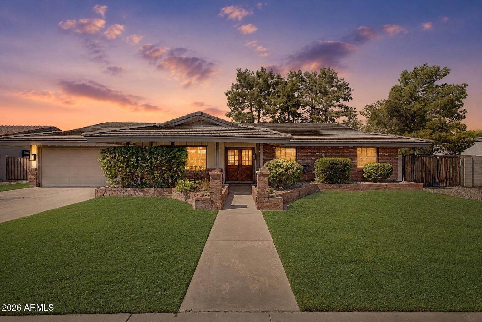 2260 E JASMINE Street, Mesa, AZ 85213