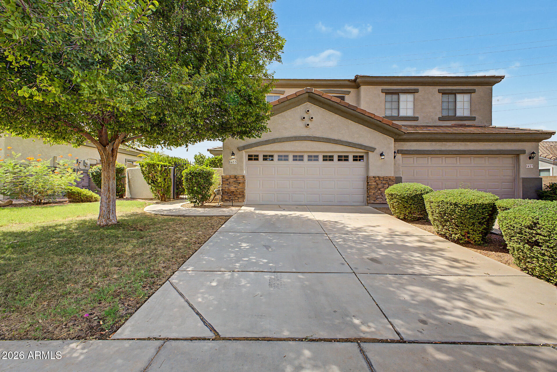 8433 E PERALTA Avenue, Mesa, AZ 85212