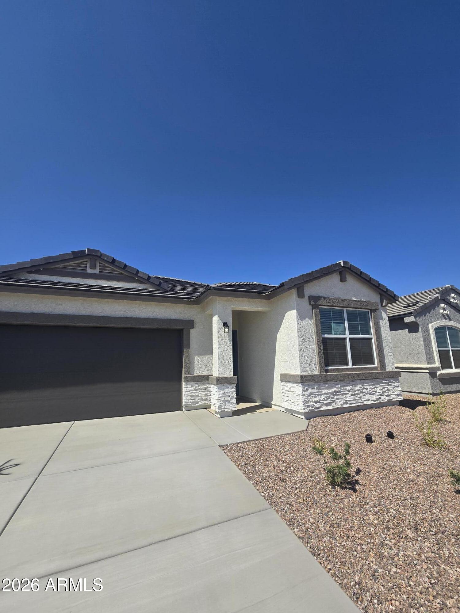 18372 W BUCKSKIN Trail, Wittmann, AZ 85361
