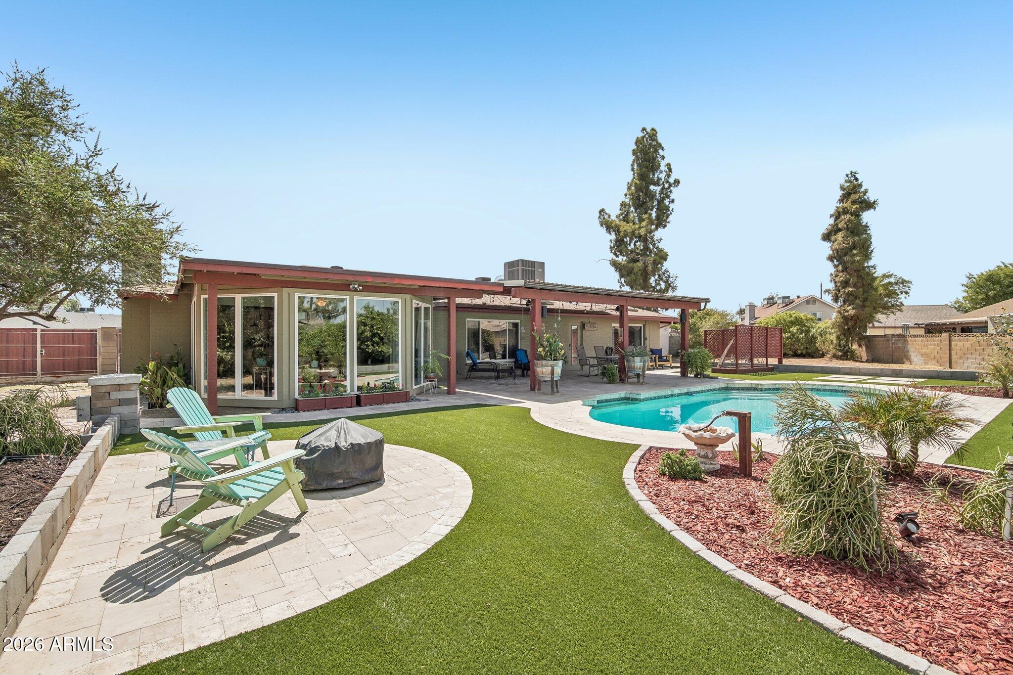 5022 W HARMONT Drive, Glendale, AZ 85302