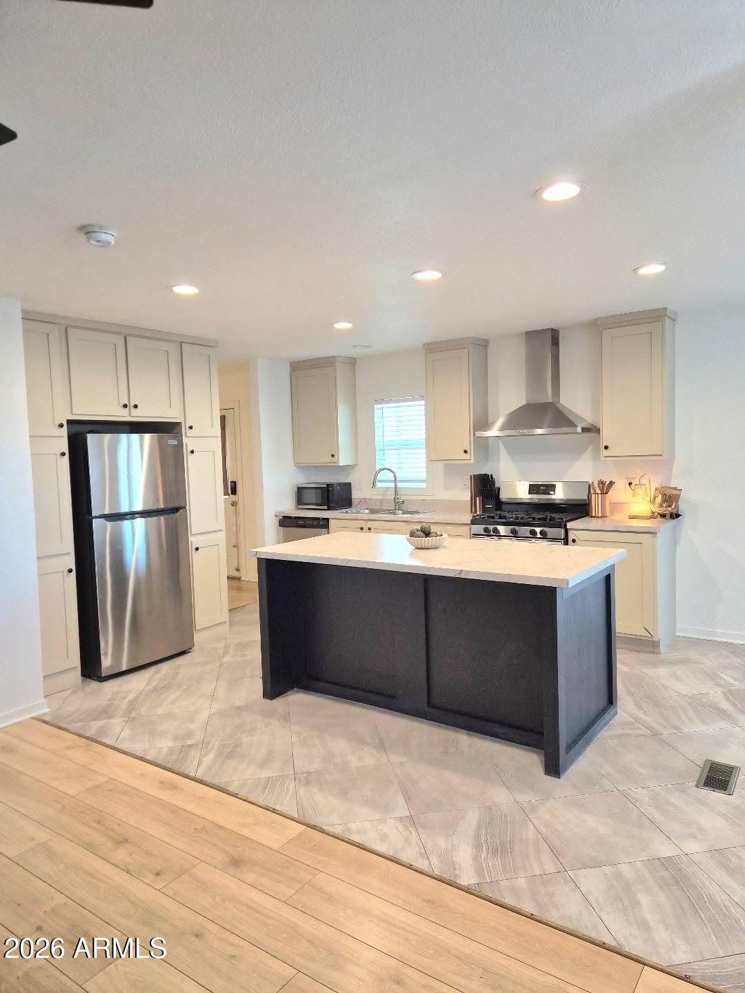 400 W Baseline Road 241, Tempe, AZ 85284