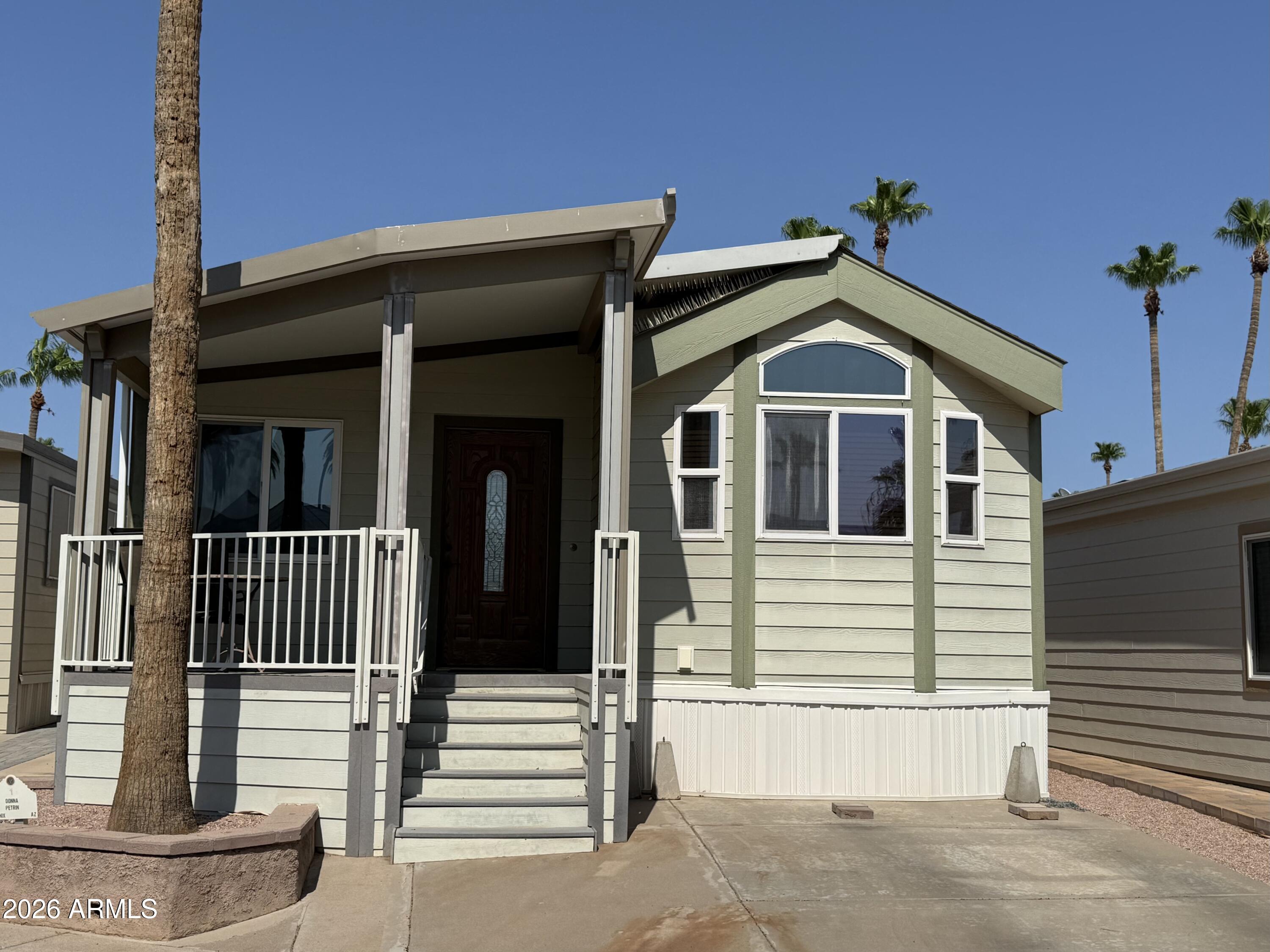 1410 S HAVASUPAI Drive 410, Apache Junction, AZ 85119