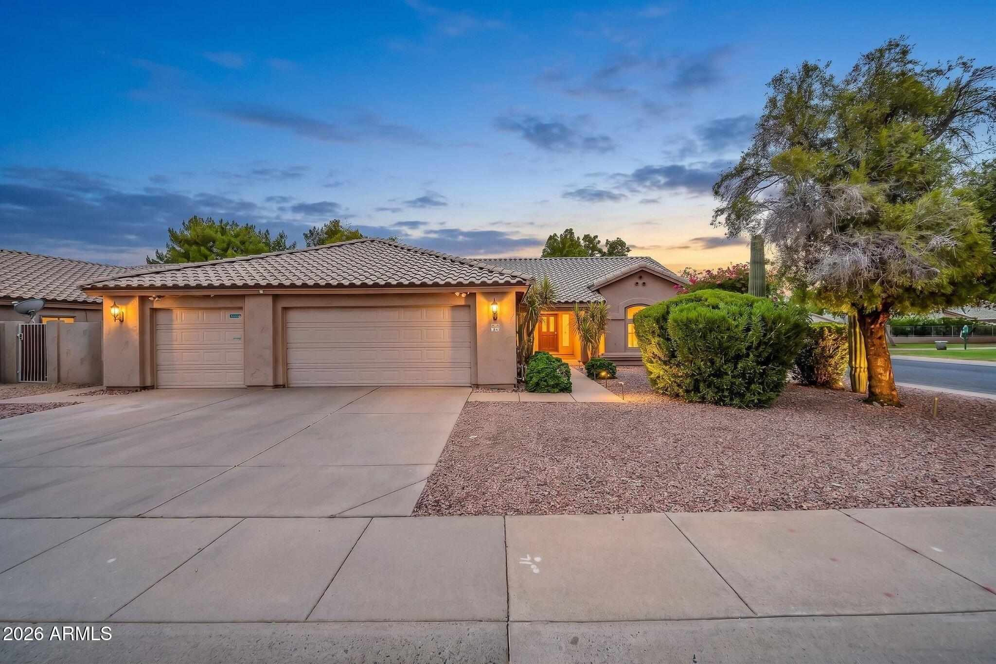 724 N ASH Drive, Chandler, AZ 85224