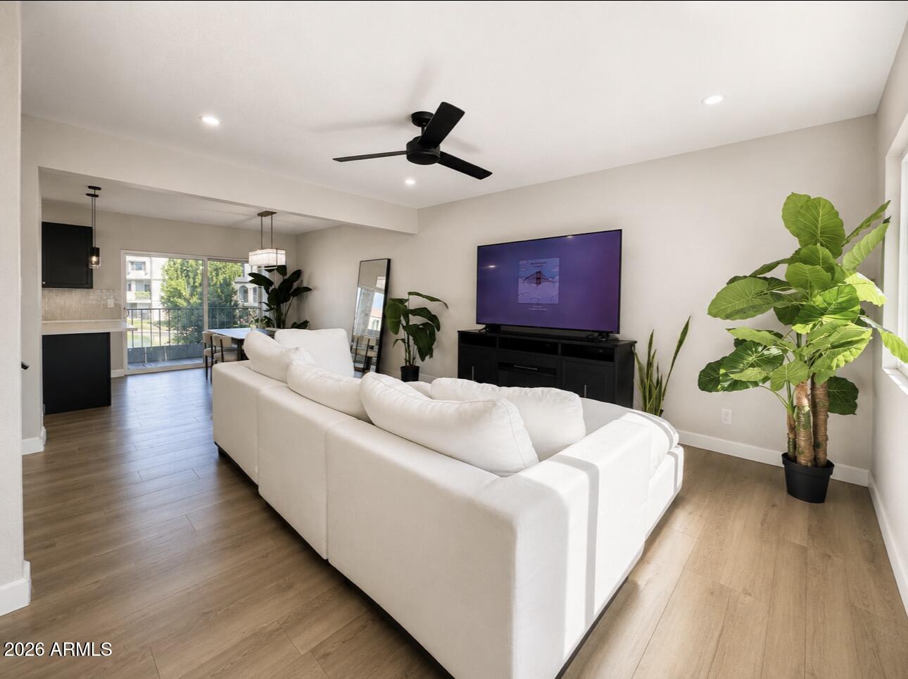 2524 S EL PARADISO Drive 99, Mesa, AZ 85202