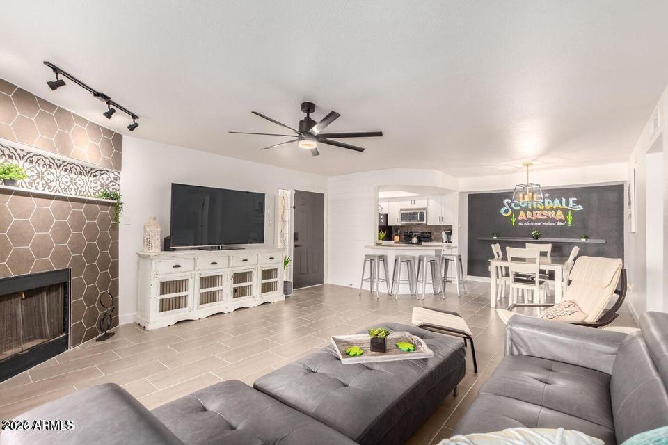 7950 E STARLIGHT Way 107, Scottsdale, AZ 85250