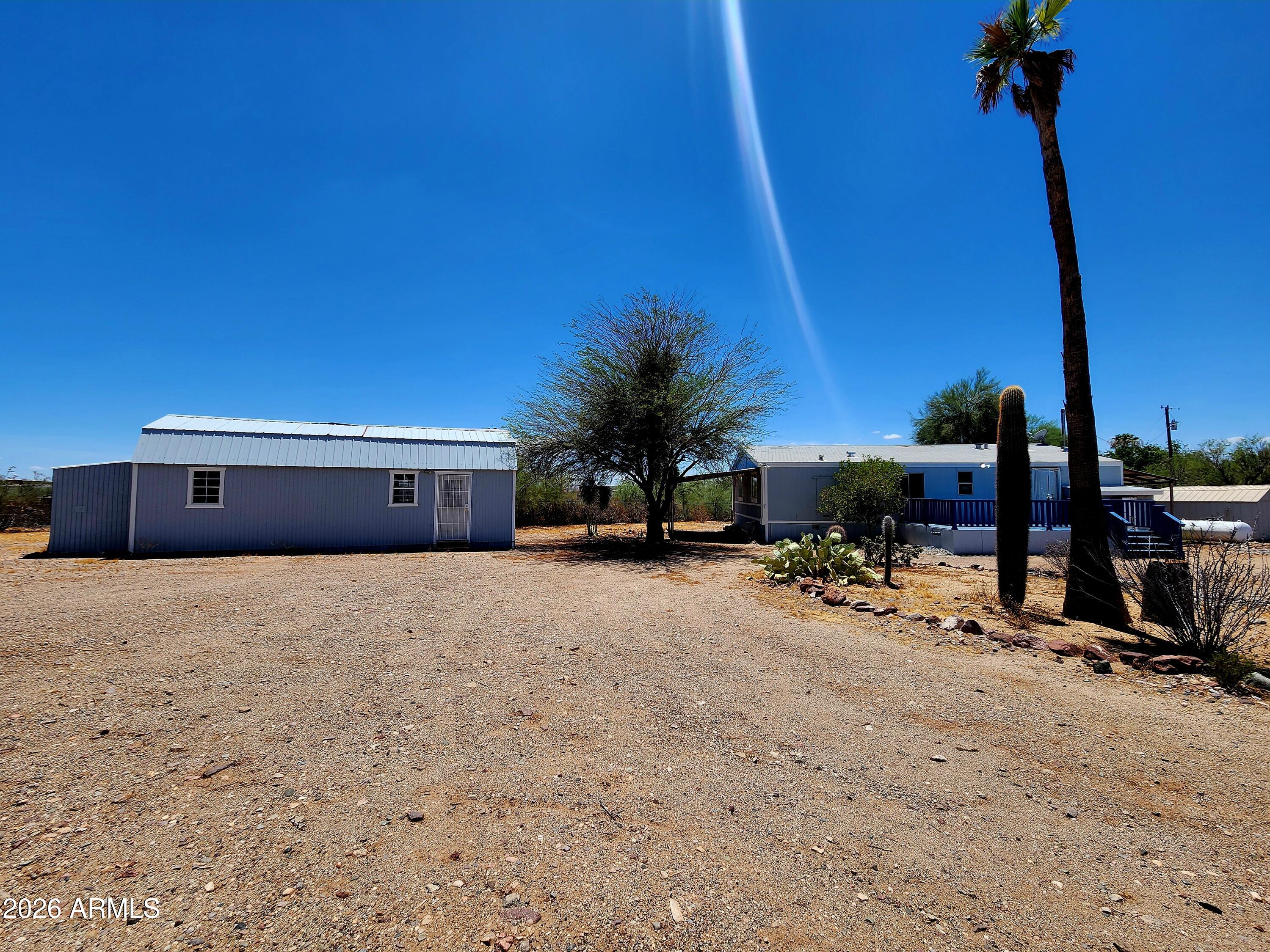 455 W GREEN Road, Morristown, AZ 85342