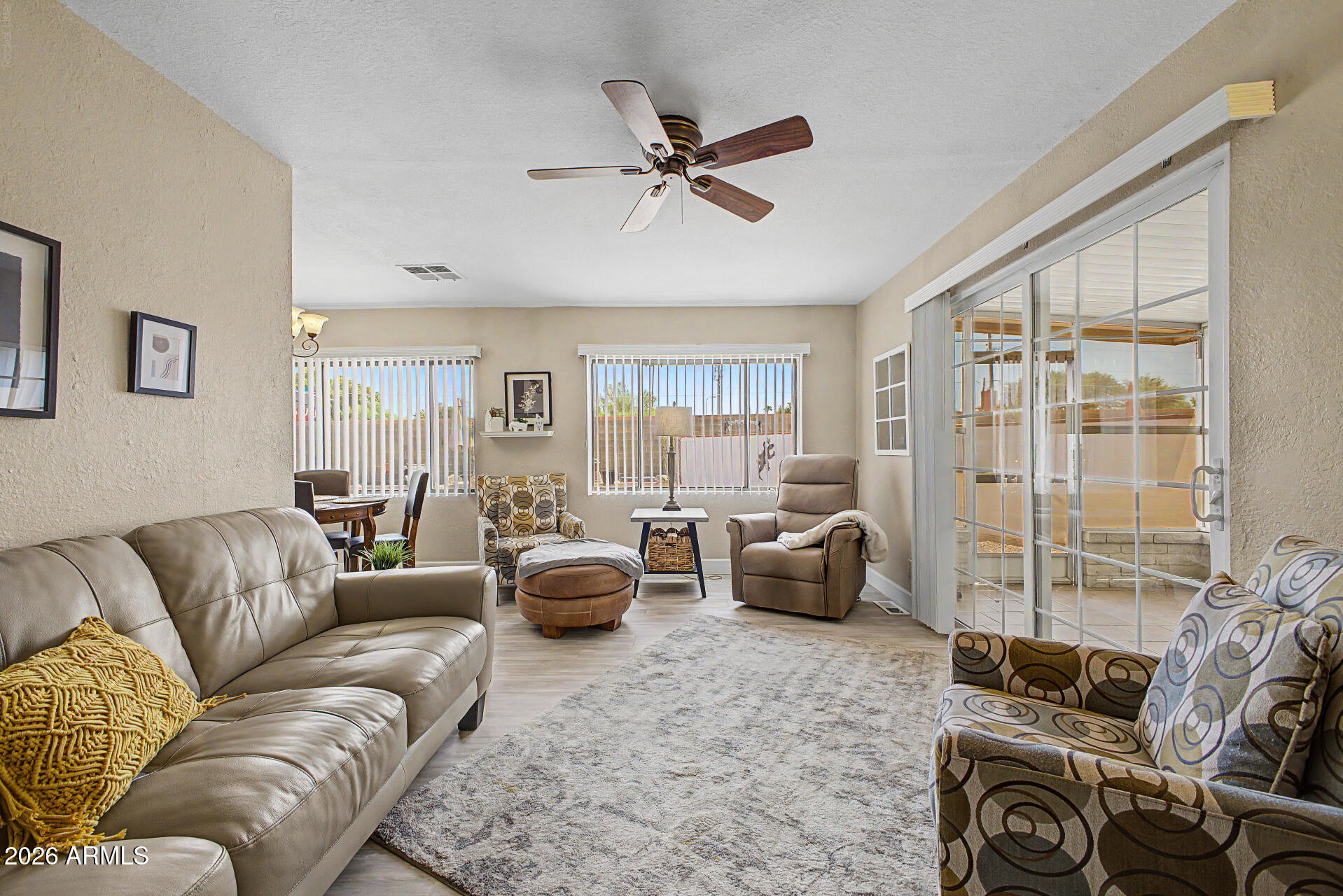 2355 N Shannon Way, Mesa, AZ 85215