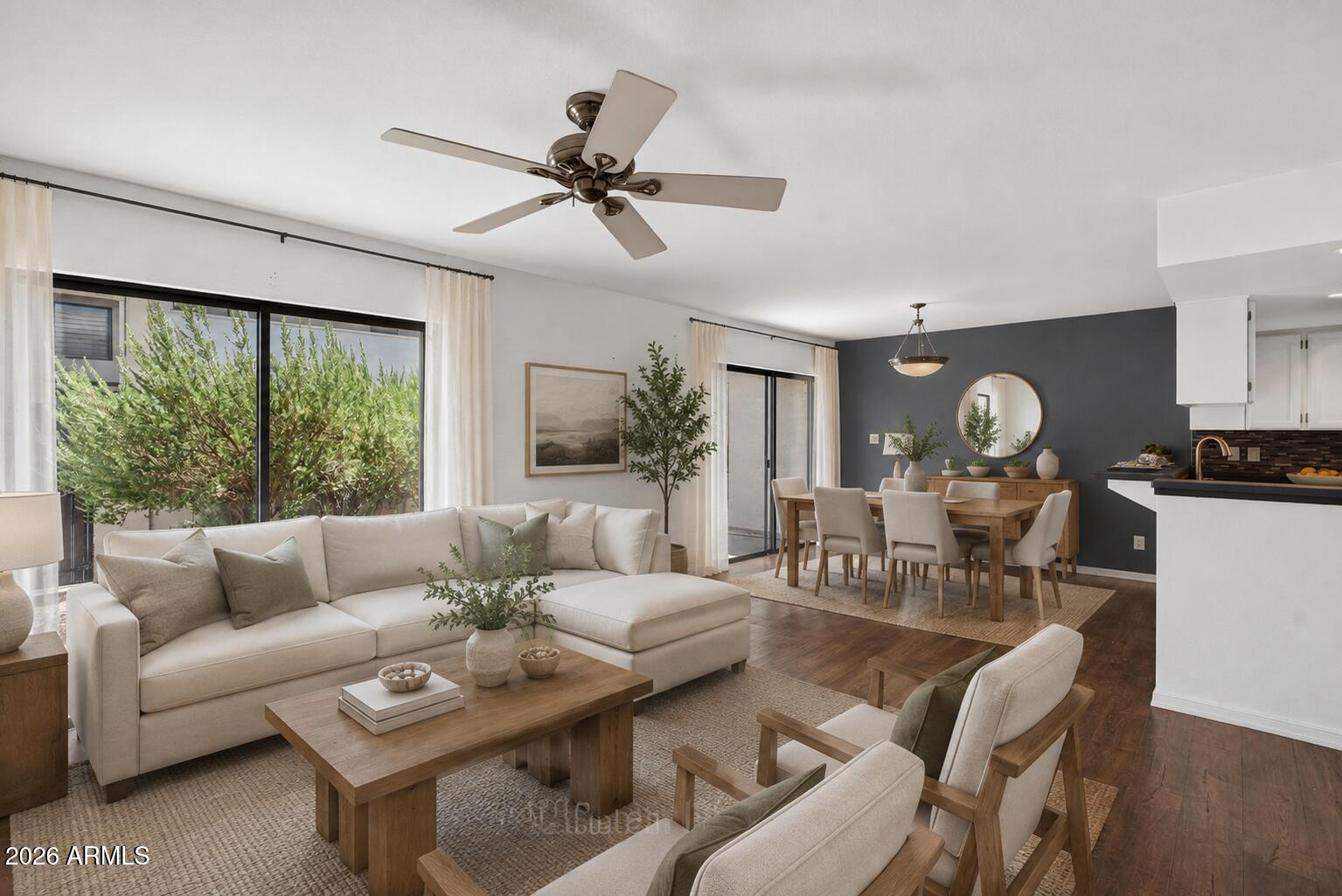 821 E REDONDO Drive, Tempe, AZ 85282
