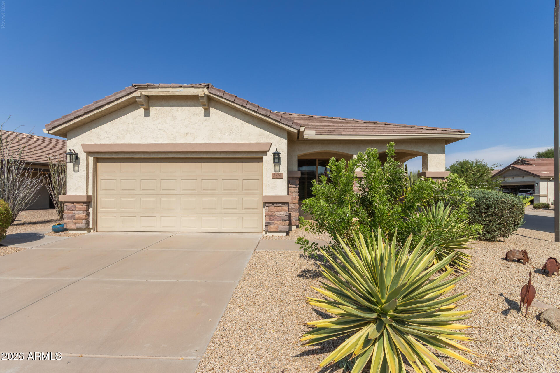 193 W LATIGO Circle, San Tan Valley, AZ 85143