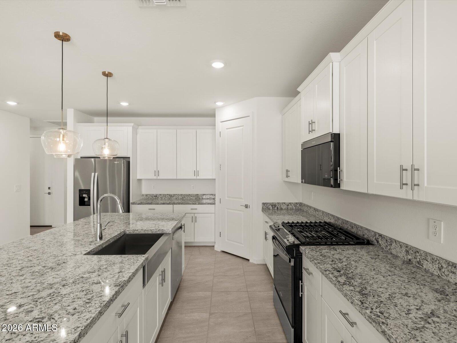 3856 N PATRIOT Way, Florence, AZ 85132