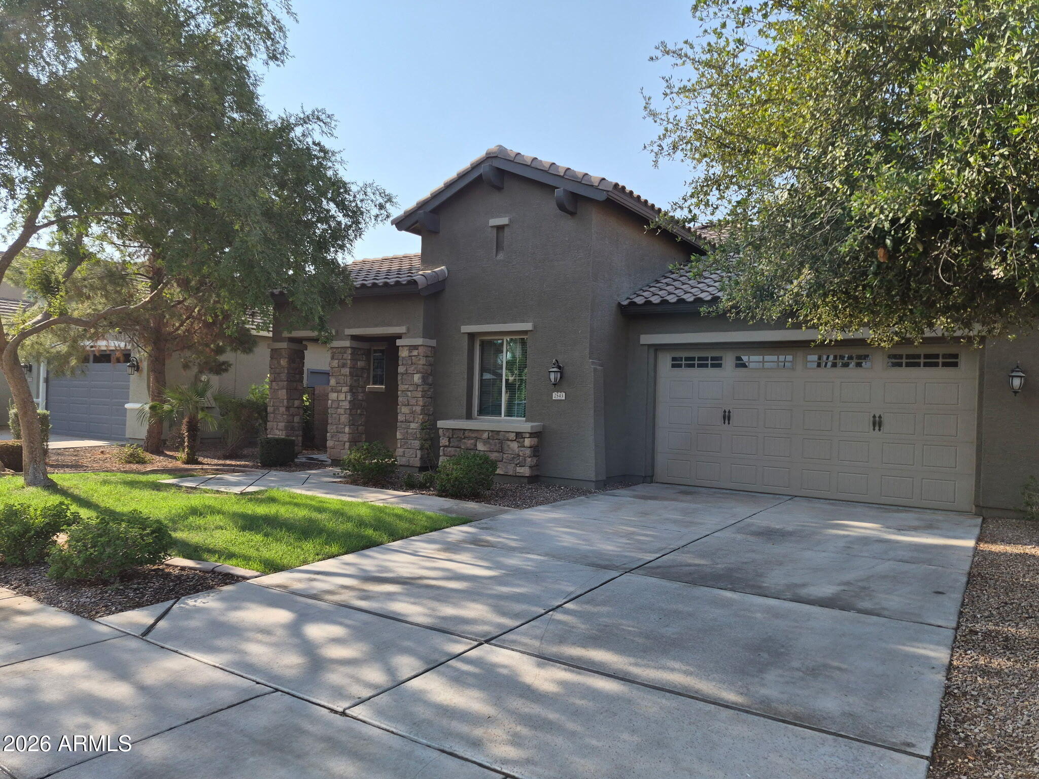 2543 E Penedes Drive, Gilbert, AZ 85298