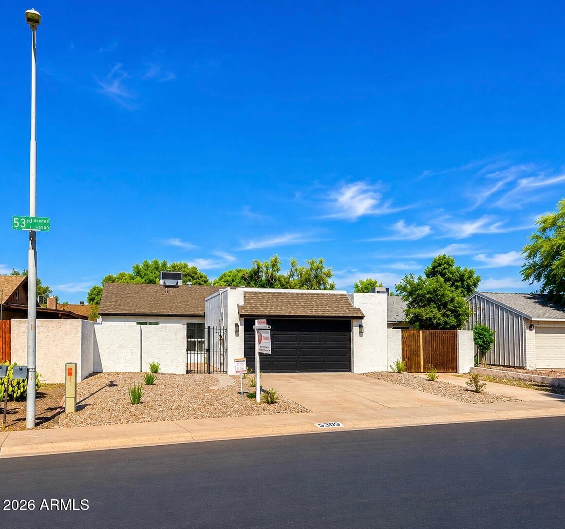9419 N 53RD Avenue, Glendale, AZ 85302