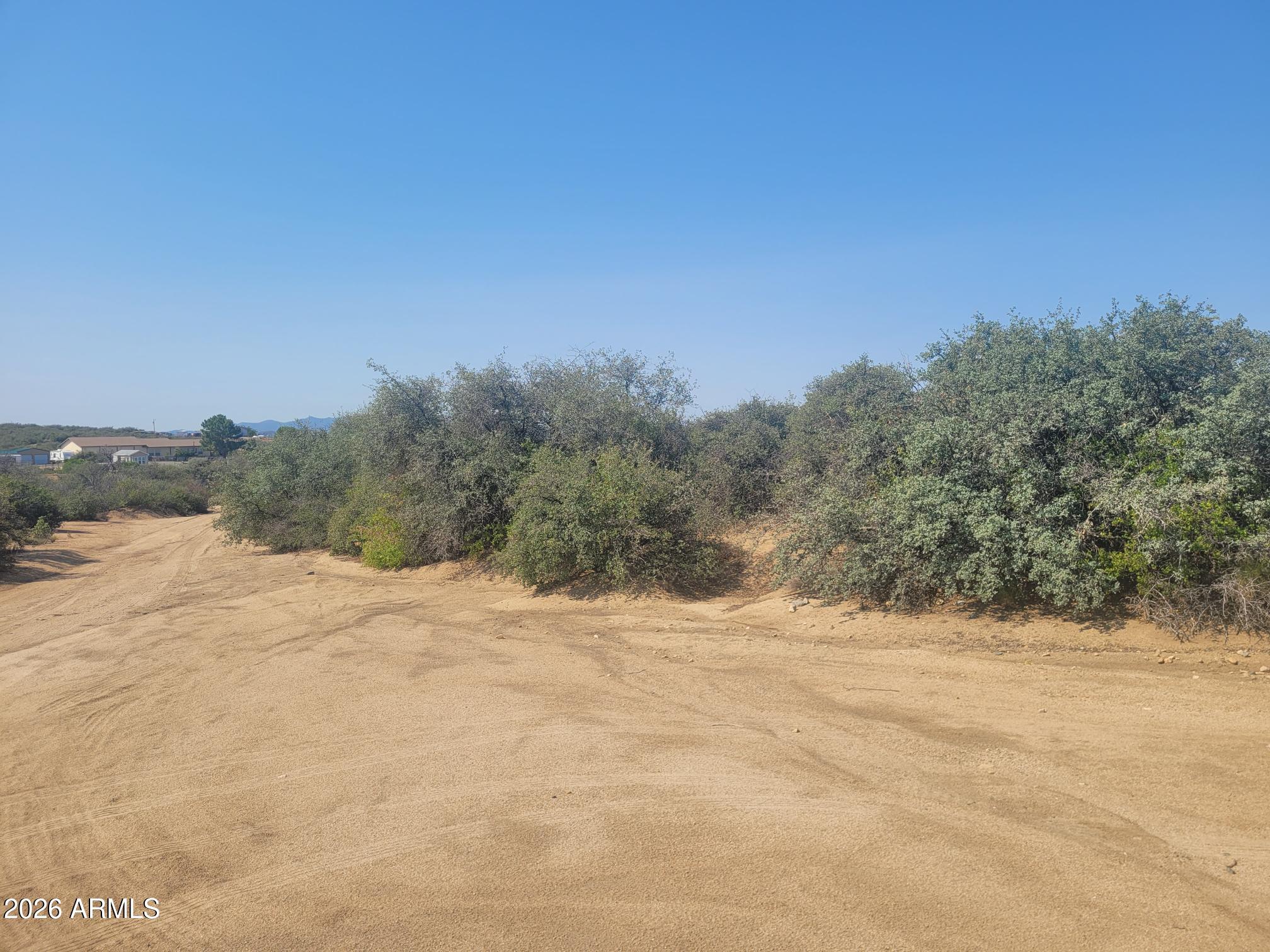 8095 W BARRINGTON Road 75, Wilhoit, AZ 86332