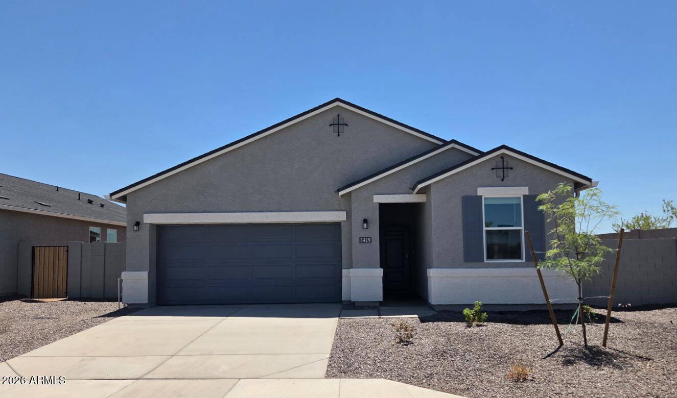 5429 E Darwin Drive, San Tan Valley, AZ 85140