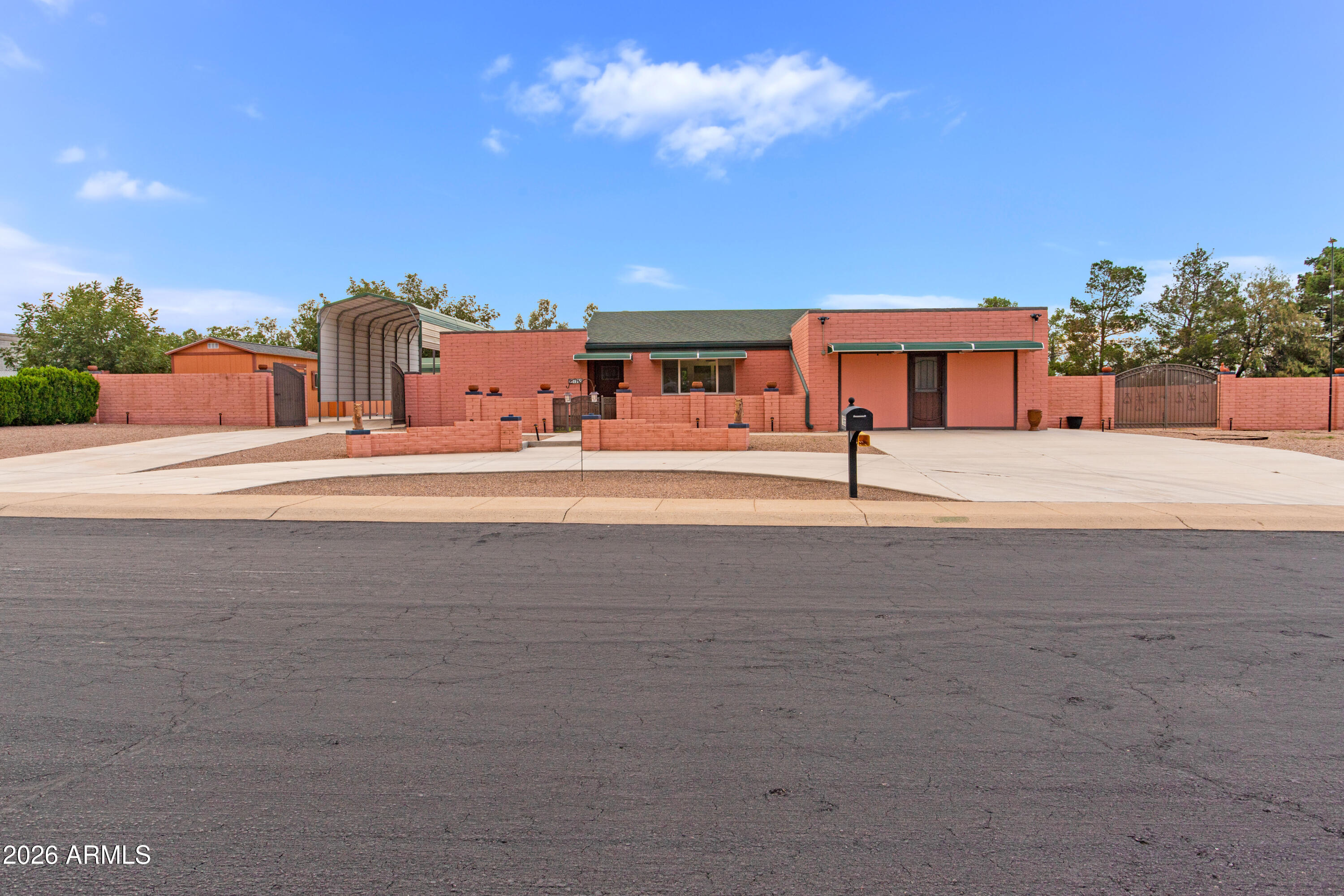1965 E PICCADILLY Drive, Sierra Vista, AZ 85635
