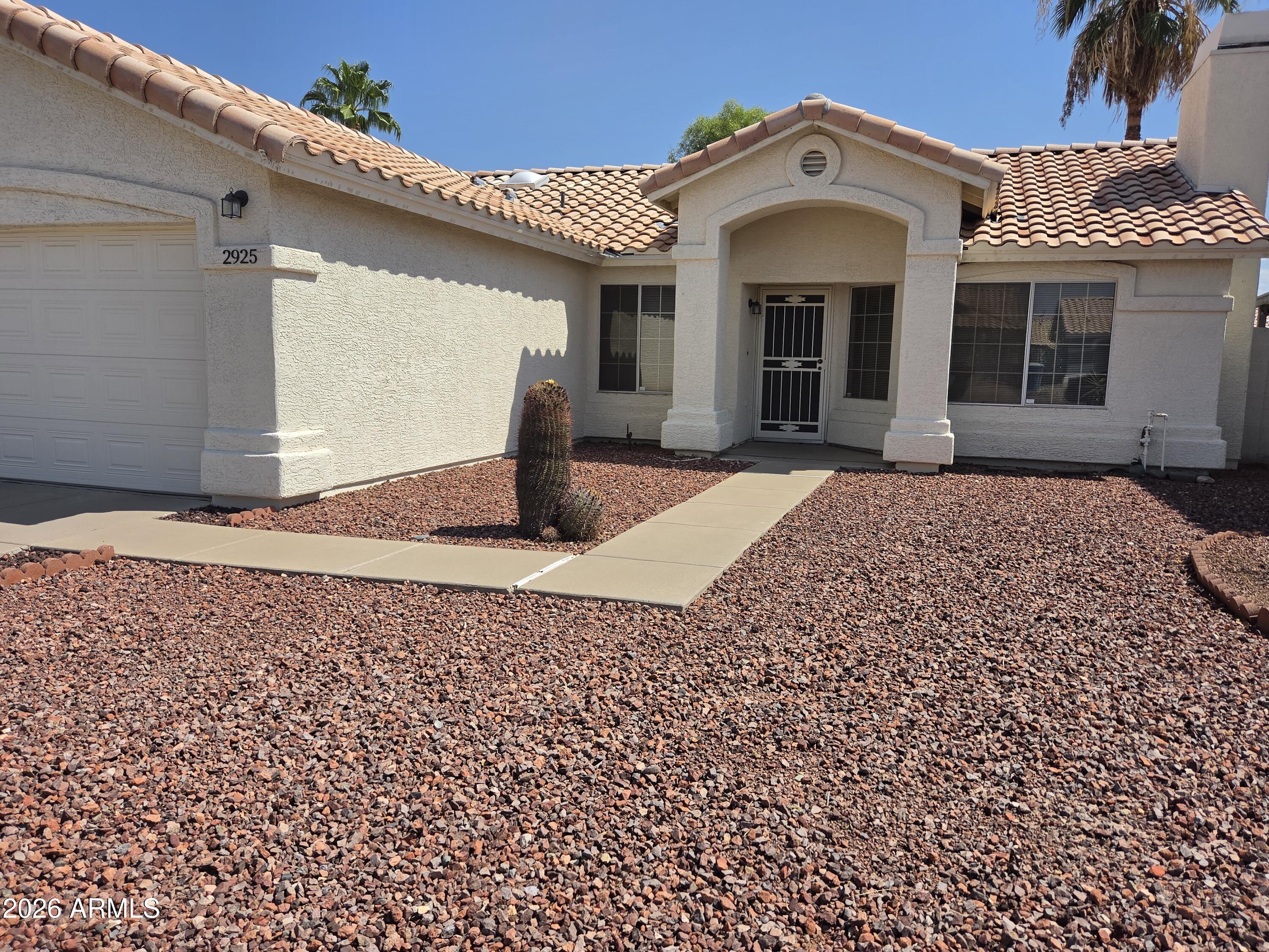 2925 E BLACKHAWK Drive, Phoenix, AZ 85050