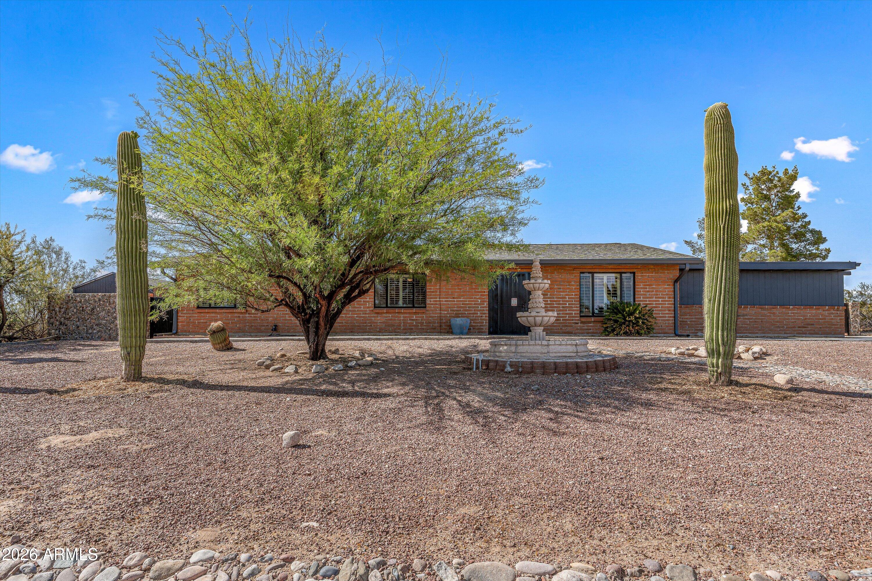 5845 N CALLE TIBURON, Tucson, AZ 85704