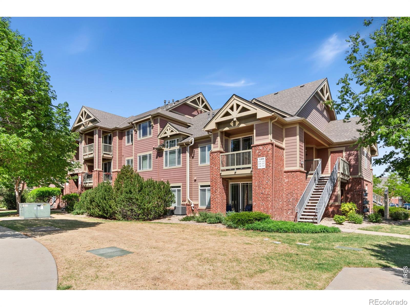 804 Summer Hawk Drive #1304, Longmont, CO 80504
