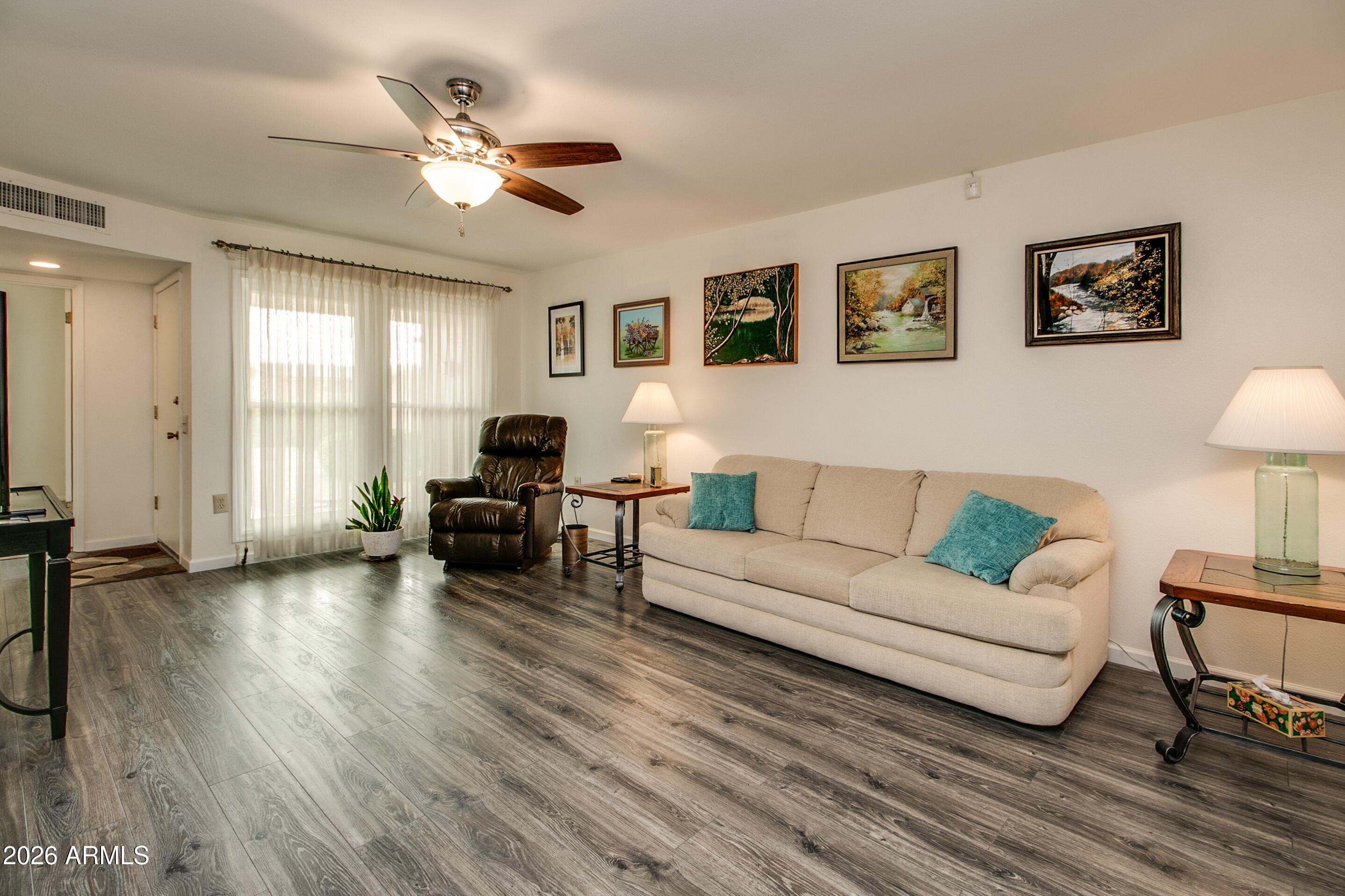18206 N STONEBROOK Drive, Sun City West, AZ 85375