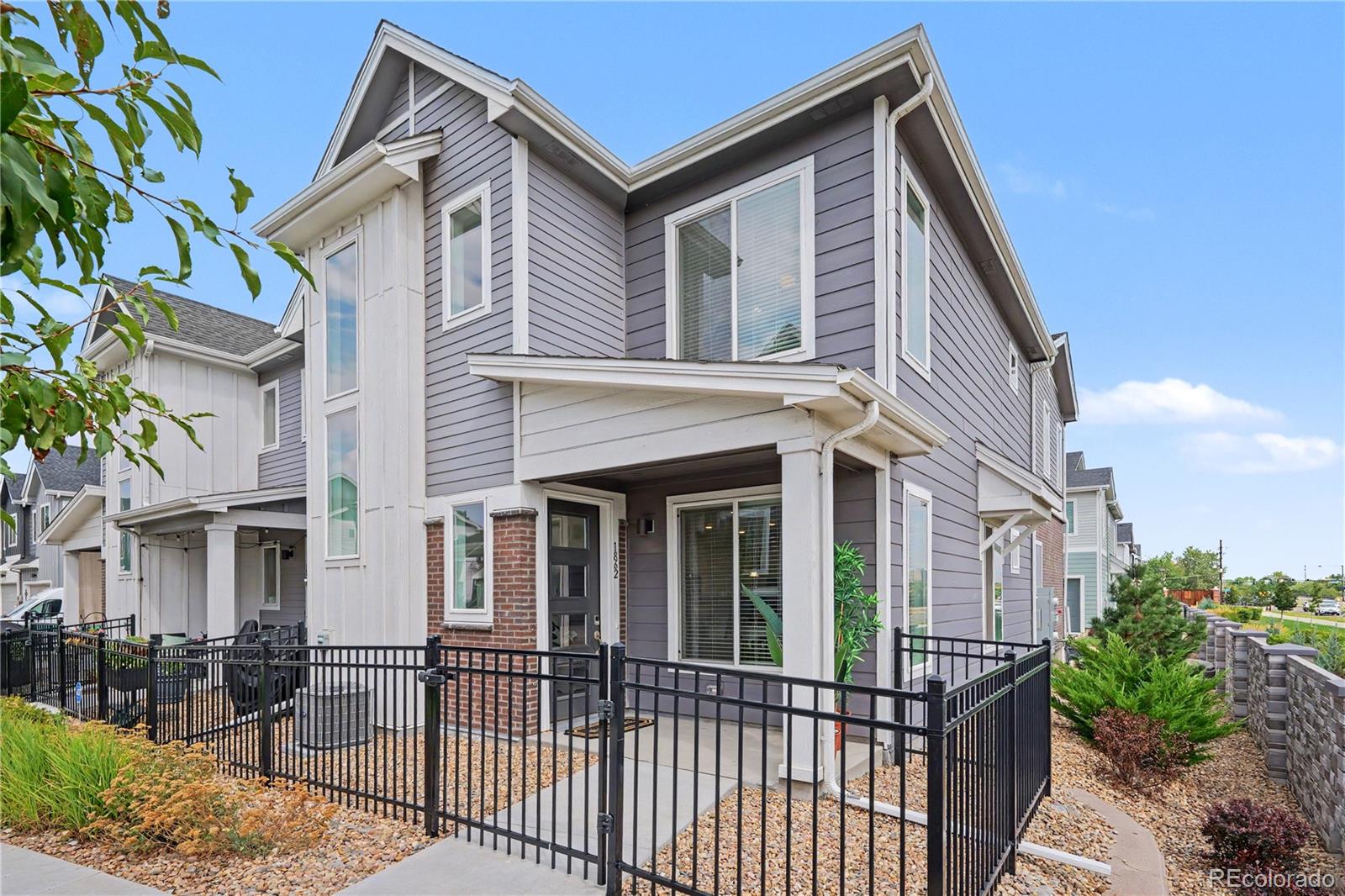 1862 S Poplar Court, Denver, CO 80224