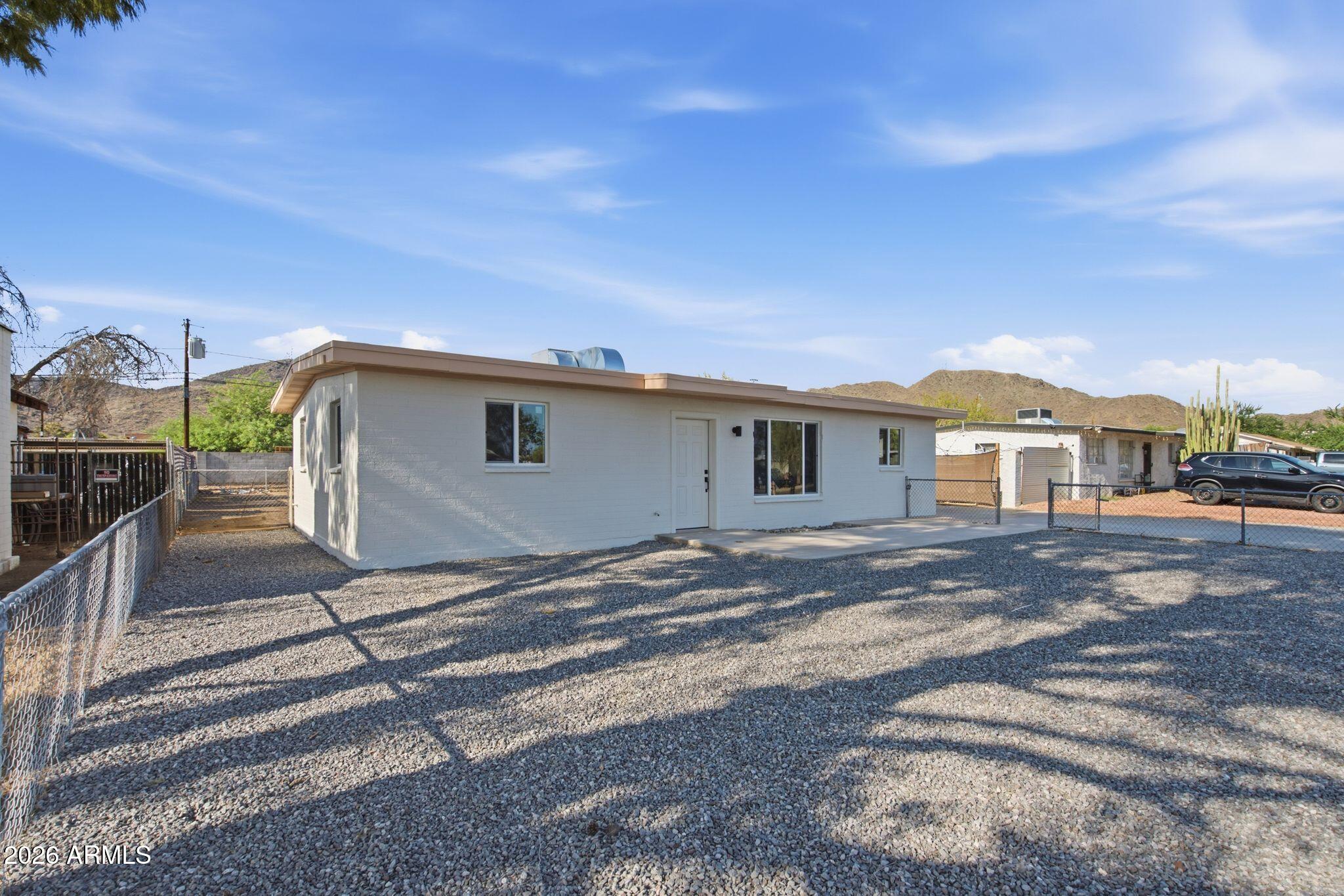 1204 W BROWN Street, Phoenix, AZ 85021