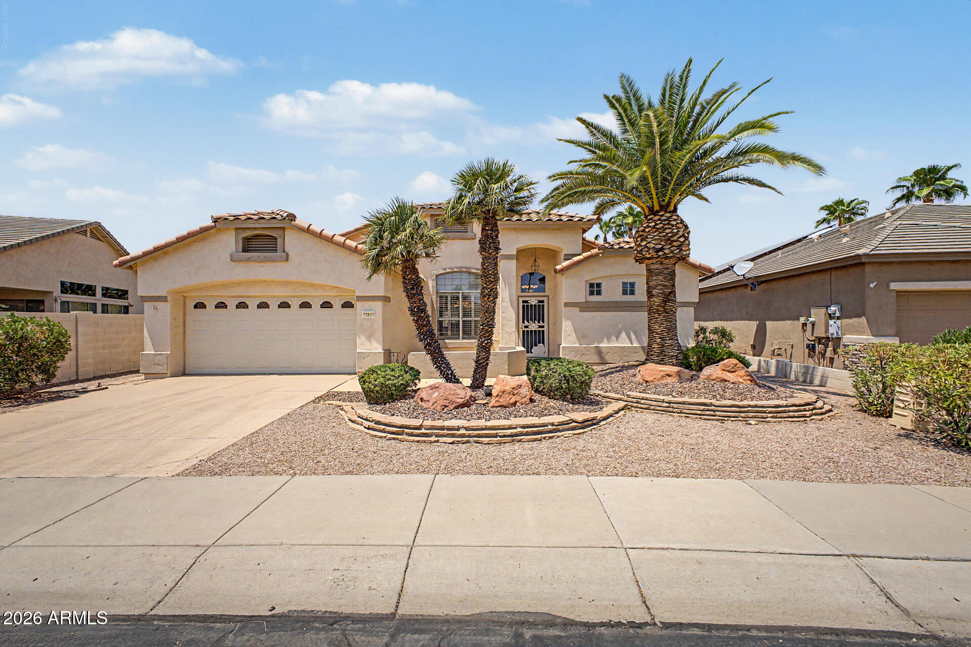 17806 N BECKE Lane, Surprise, AZ 85374