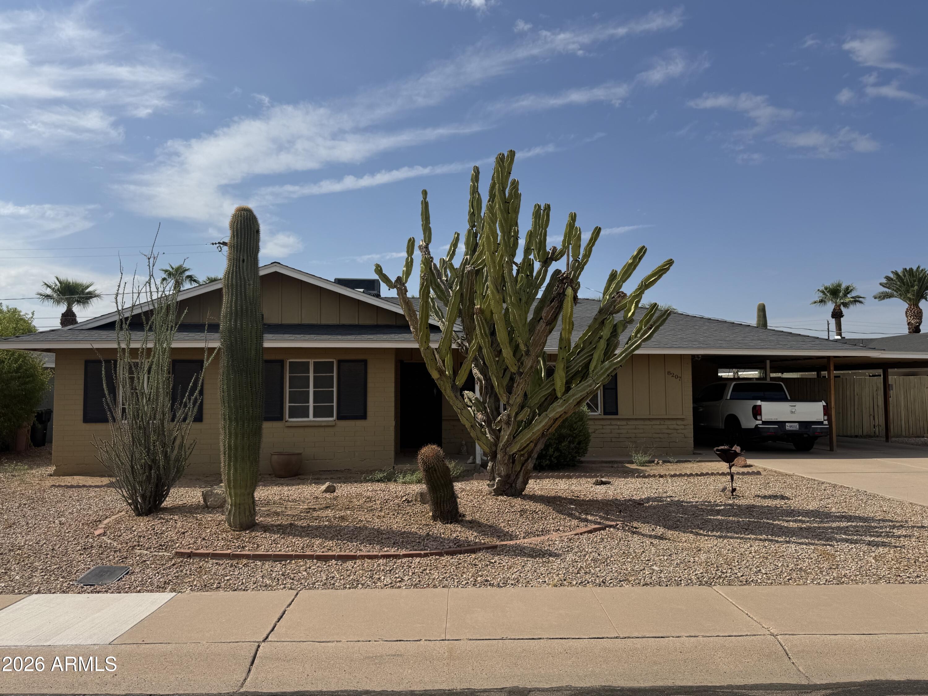 8207 E VERNON Avenue, Scottsdale, AZ 85257